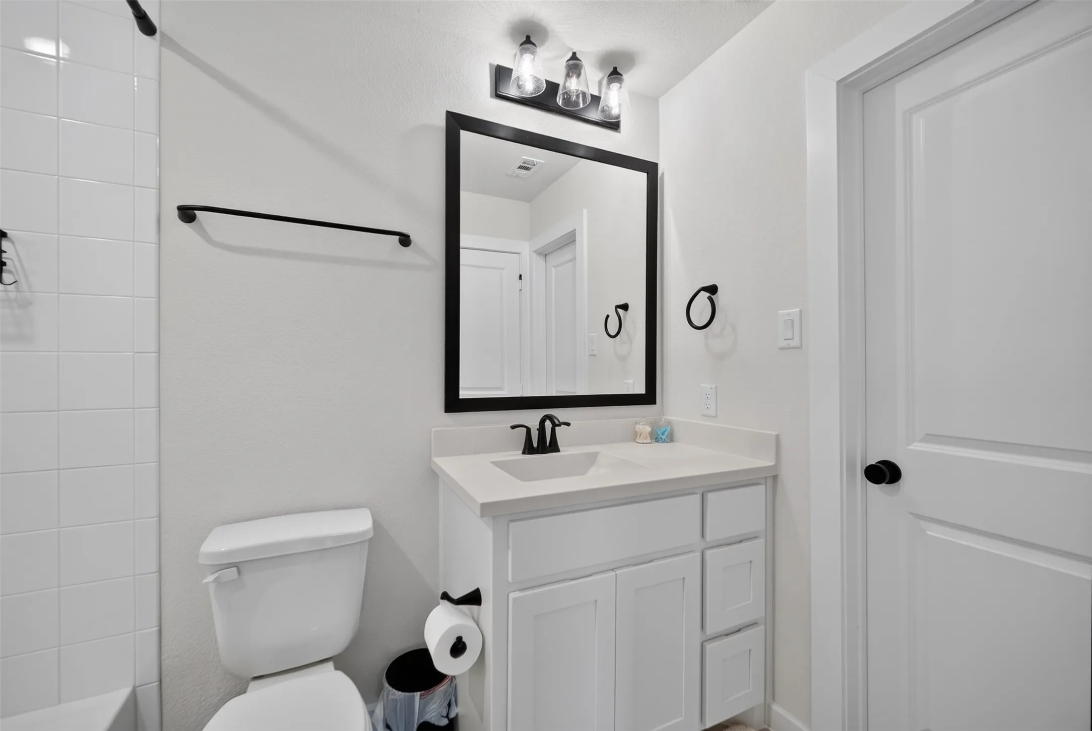 Single Family Residence For Sale in Denton County , 941 Webb Lane, Prosper, Texas 75078, 4 Bedroom, 5 Bathroom, 4 Garage spaces, 3,461 Sqft, built in 2022, mls#21332550, Real Estate Agent in Prosper, Homes For Sale in Denton county, Homes For Sale in Prosper, Realtor in Prosper Texas, Real Estate Brokerage Independent Realty Texas, Luminita Cordes Realtor