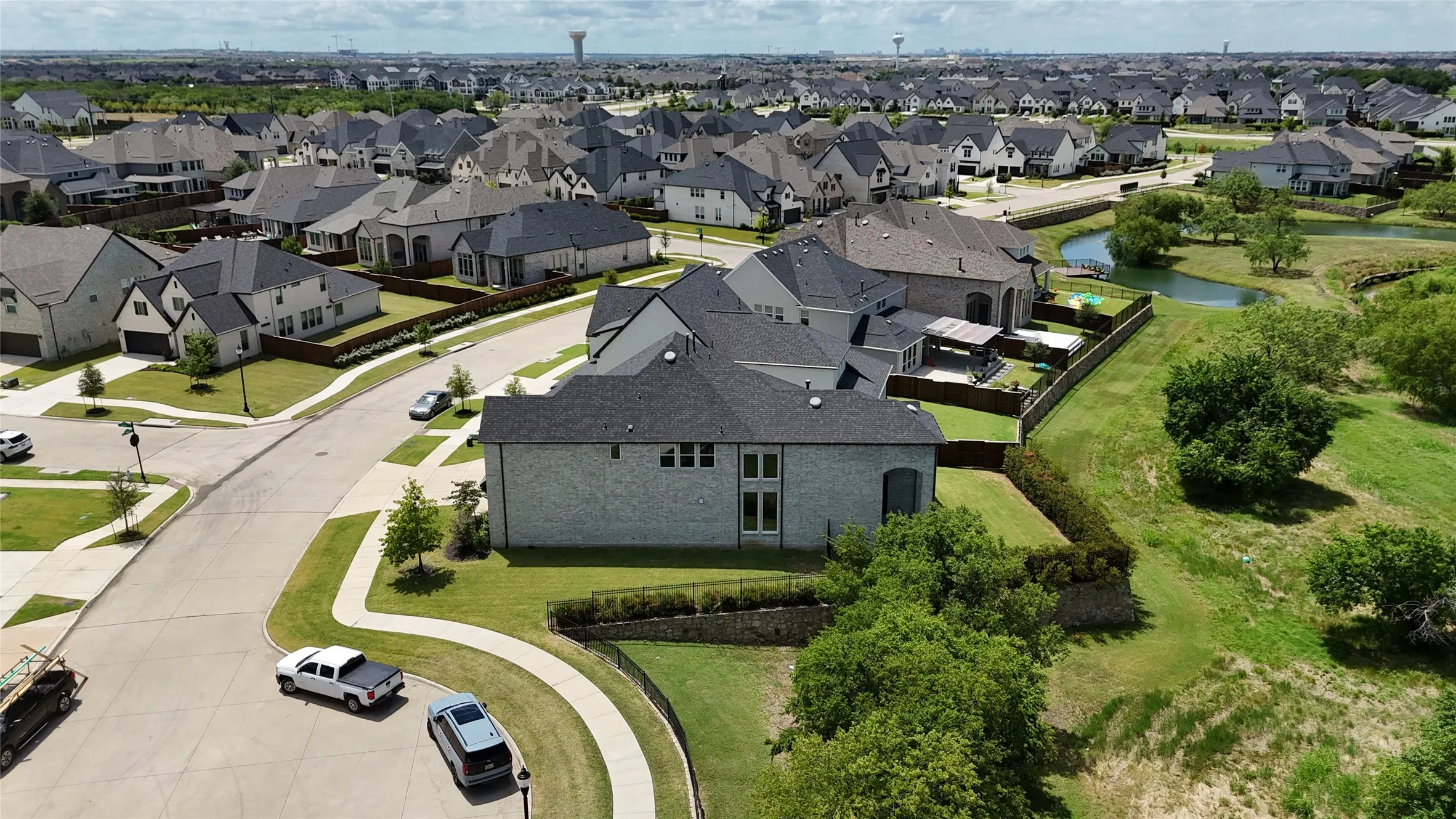 Single Family Residence For Sale in Denton County , 941 Webb Lane, Prosper, Texas 75078, 4 Bedroom, 5 Bathroom, 4 Garage spaces, 3,461 Sqft, built in 2022, mls#21332550, Real Estate Agent in Prosper, Homes For Sale in Denton county, Homes For Sale in Prosper, Realtor in Prosper Texas, Real Estate Brokerage Independent Realty Texas, Luminita Cordes Realtor