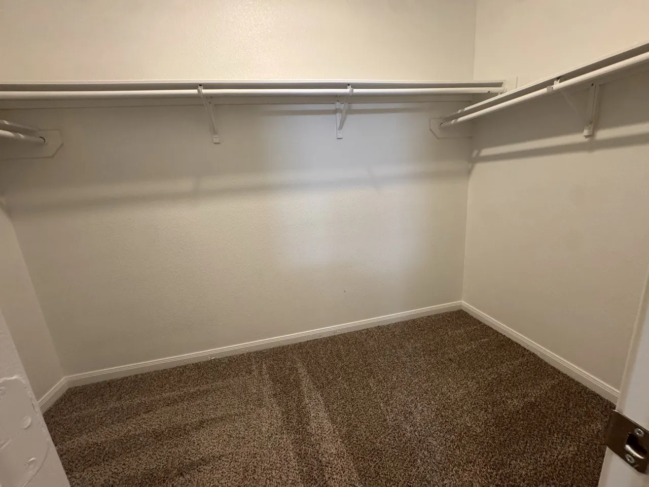 Single Family Residence For Sale in Collin County , 231 Lamont Road, Anna, Texas 75409, 3 Bedrooms, 2 Bathrooms, 2 Garage spaces, 1,613 Sqft, built in 2013, Price $259,900, mls#21332910, Real Estate Agent in Anna, Homes For Sale in Collin county, Homes For Sale in Anna, Realtor in Anna Texas, Real Estate Brokerage Independent Realty Texas, Luminita Cordes Realtor
