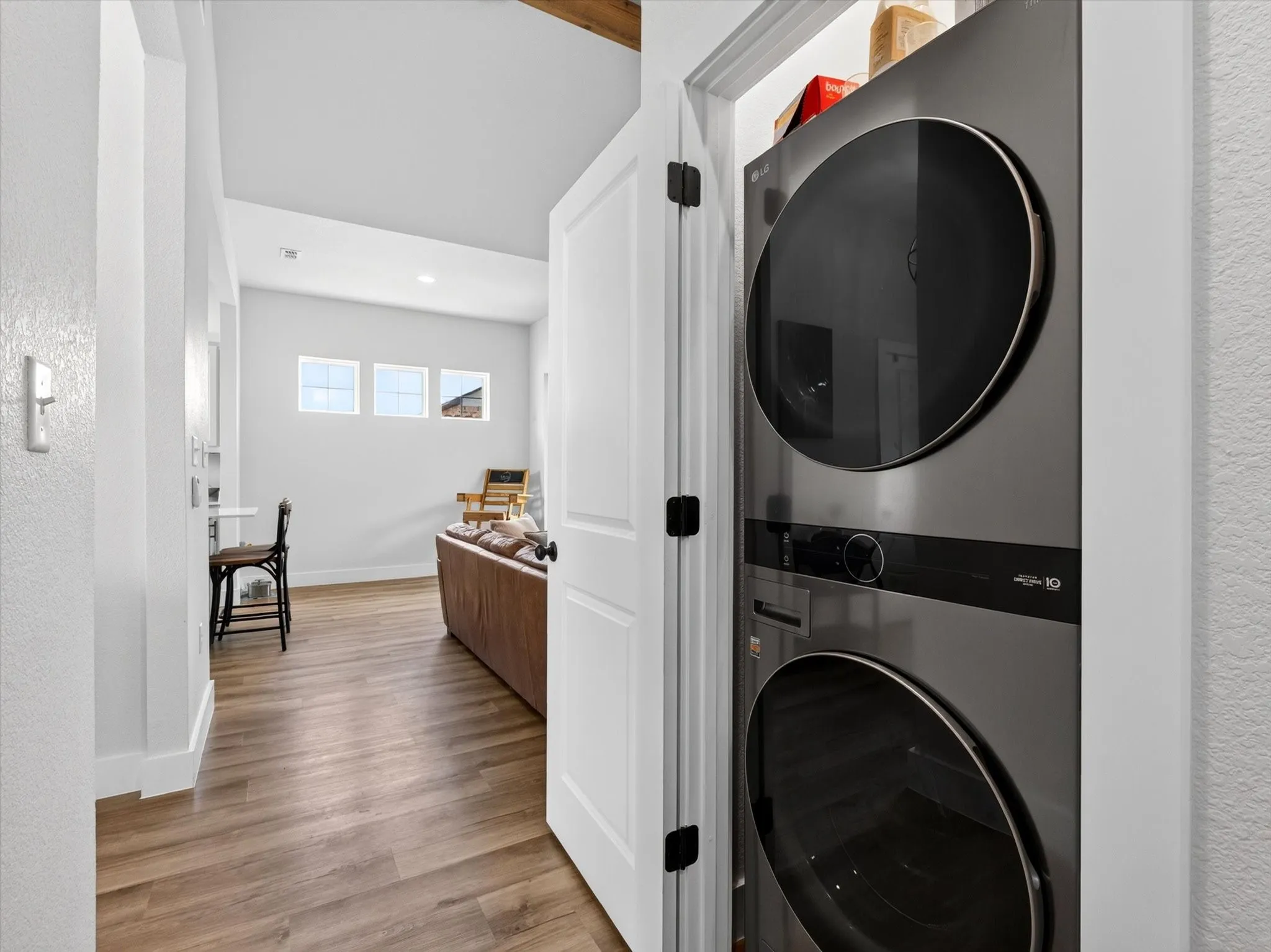 Single Family Residence For Sale in Denton County , 408 Demoye Street, Aubrey, Texas 76227, 3 Bedroom, 2 Bathroom, 2 Garage spaces, 1,203 Sqft, built in 2023, mls#21332149, Real Estate Agent in Aubrey, Homes For Sale in Denton county, Homes For Sale in Aubrey, Realtor in Aubrey Texas, Real Estate Brokerage Independent Realty Texas, Luminita Cordes Realtor