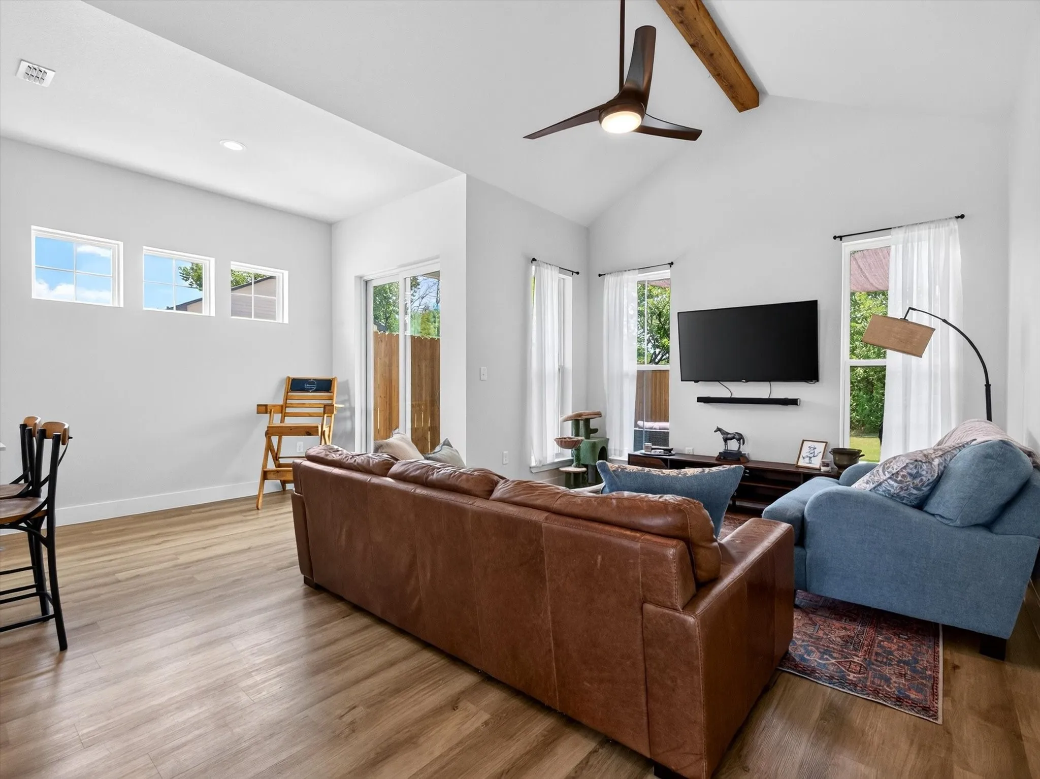 Single Family Residence For Sale in Denton County , 408 Demoye Street, Aubrey, Texas 76227, 3 Bedroom, 2 Bathroom, 2 Garage spaces, 1,203 Sqft, built in 2023, mls#21332149, Real Estate Agent in Aubrey, Homes For Sale in Denton county, Homes For Sale in Aubrey, Realtor in Aubrey Texas, Real Estate Brokerage Independent Realty Texas, Luminita Cordes Realtor