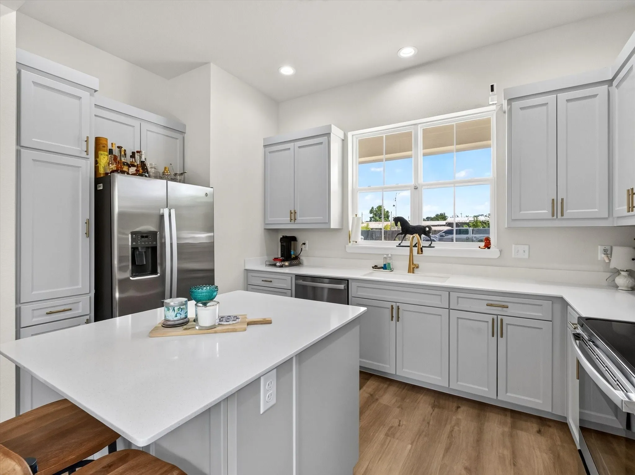 Single Family Residence For Sale in Denton County , 408 Demoye Street, Aubrey, Texas 76227, 3 Bedroom, 2 Bathroom, 2 Garage spaces, 1,203 Sqft, built in 2023, mls#21332149, Real Estate Agent in Aubrey, Homes For Sale in Denton county, Homes For Sale in Aubrey, Realtor in Aubrey Texas, Real Estate Brokerage Independent Realty Texas, Luminita Cordes Realtor