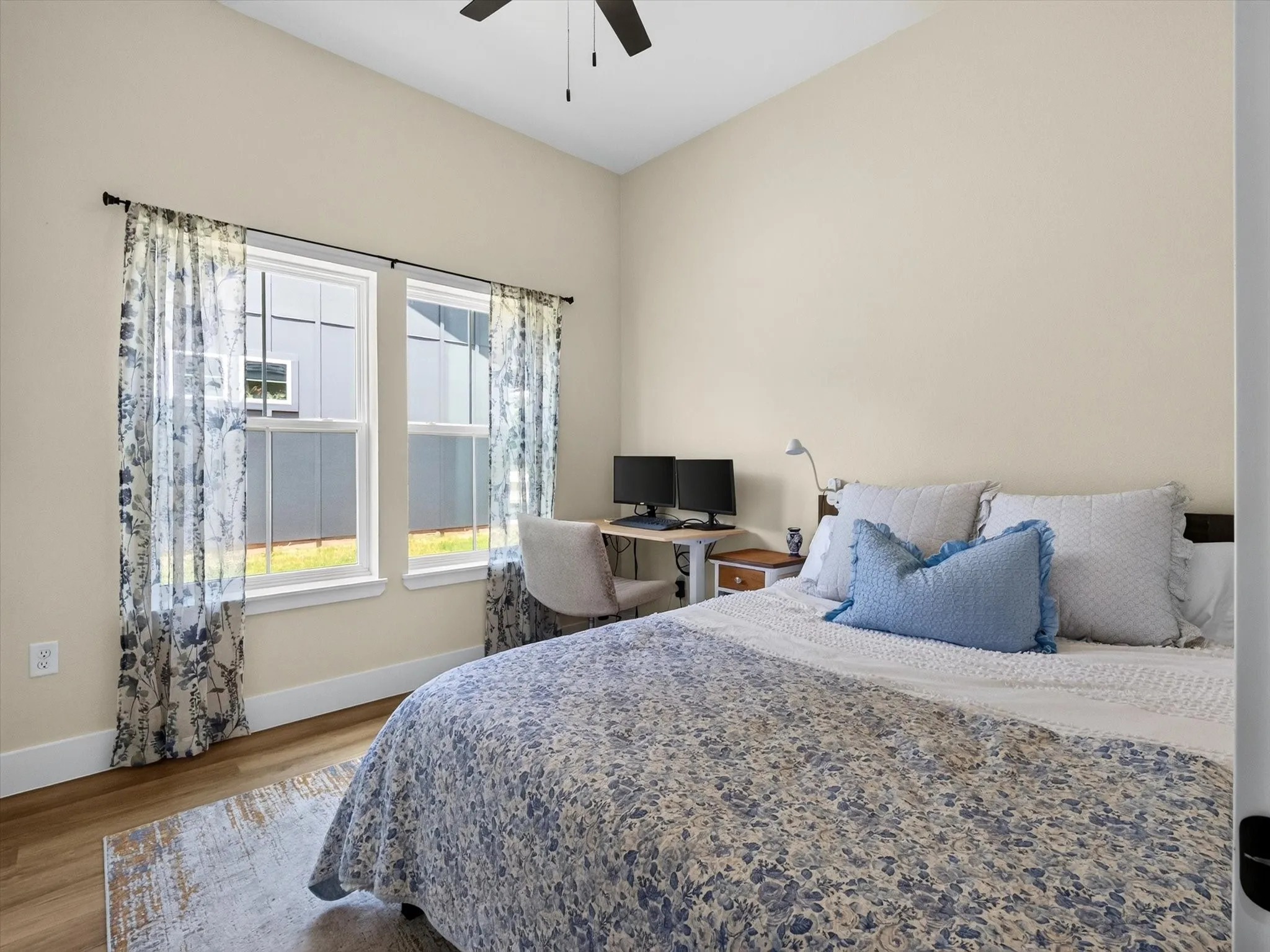Single Family Residence For Sale in Denton County , 408 Demoye Street, Aubrey, Texas 76227, 3 Bedroom, 2 Bathroom, 2 Garage spaces, 1,203 Sqft, built in 2023, mls#21332149, Real Estate Agent in Aubrey, Homes For Sale in Denton county, Homes For Sale in Aubrey, Realtor in Aubrey Texas, Real Estate Brokerage Independent Realty Texas, Luminita Cordes Realtor