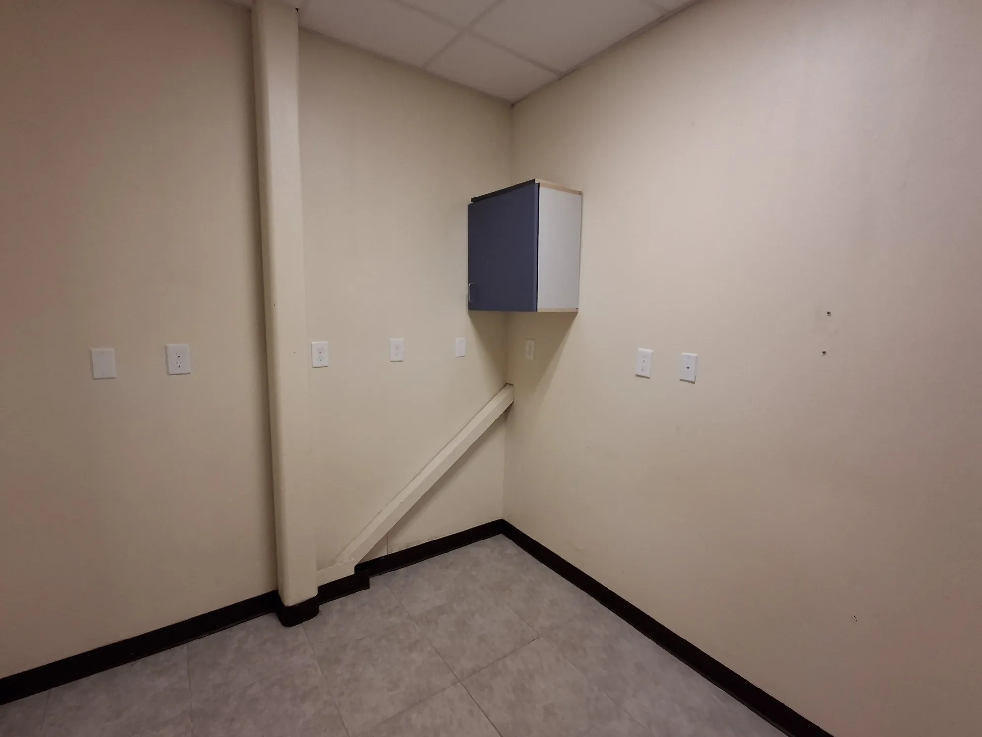 Office For Rent in Collin County , 1113 E Bethany Drive, Allen, Texas 75002, 0, 0, Garage spaces, 0 Sqft, built in 2017, Price $14,000, mls#21332919, Real Estate Agent in Allen, Homes For Rent in Collin county, Homes For Rent in Allen, Realtor in Allen Texas, Real Estate Brokerage Independent Realty Texas, Luminita Cordes Realtor