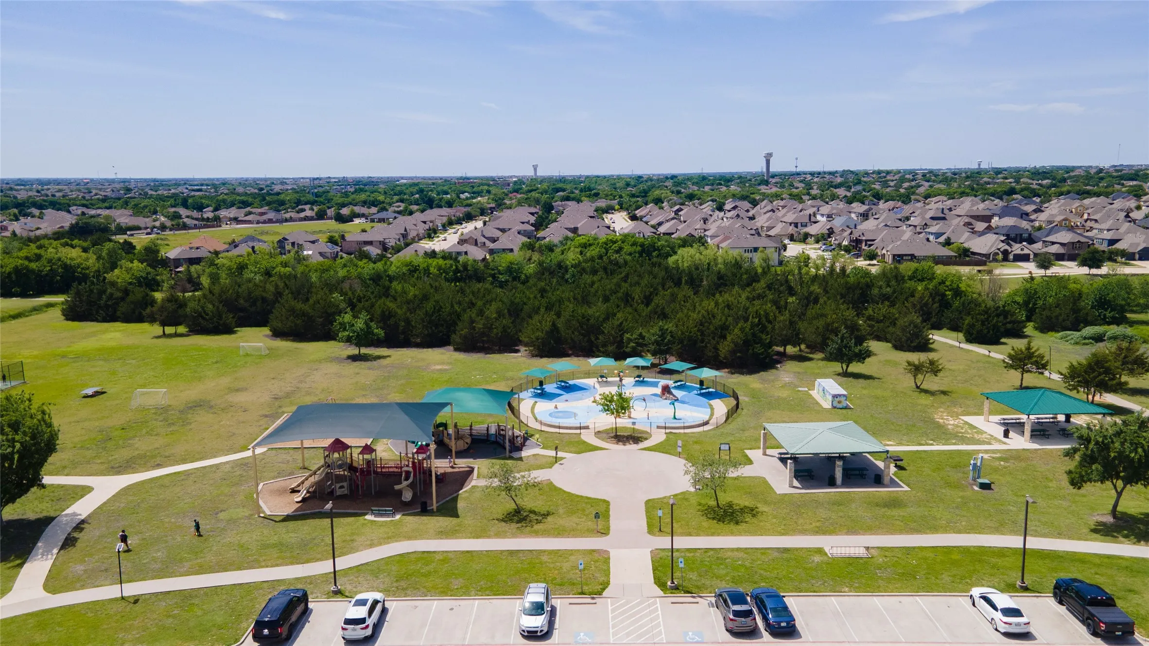 Single Family Residence For Sale in Rockwall County , 111 Tanglewood Drive, Fate, Texas 75189, 3 Bedroom, 2 Bathroom, 2 Garage spaces, 1,616 Sqft, built in 2014, mls#21329805, Real Estate Agent in Fate, Homes For Sale in Rockwall county, Homes For Sale in Fate, Realtor in Fate Texas, Real Estate Brokerage Independent Realty Texas, Luminita Cordes Realtor