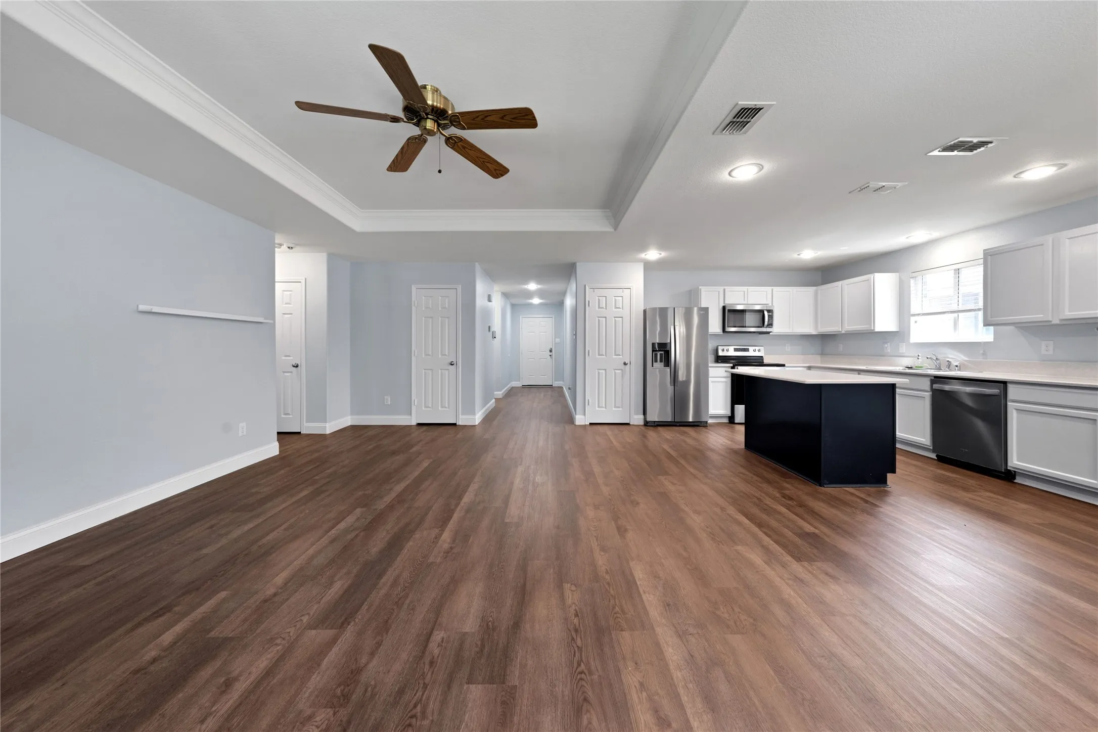 Single Family Residence For Sale in Rockwall County , 111 Tanglewood Drive, Fate, Texas 75189, 3 Bedroom, 2 Bathroom, 2 Garage spaces, 1,616 Sqft, built in 2014, mls#21329805, Real Estate Agent in Fate, Homes For Sale in Rockwall county, Homes For Sale in Fate, Realtor in Fate Texas, Real Estate Brokerage Independent Realty Texas, Luminita Cordes Realtor