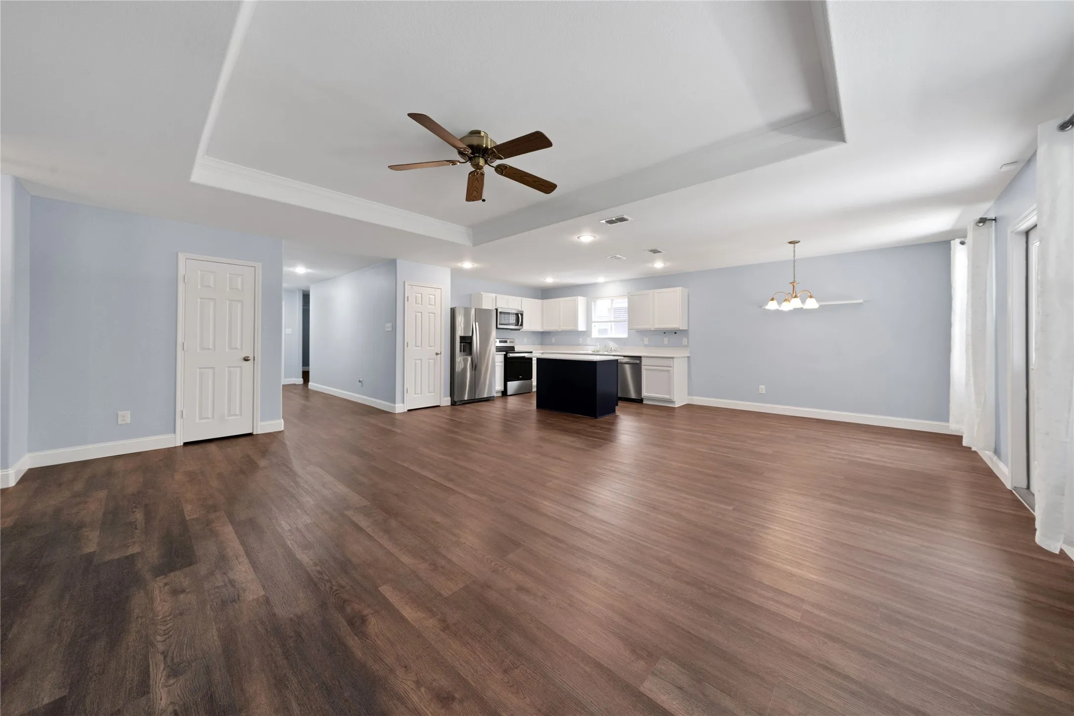 Single Family Residence For Sale in Rockwall County , 111 Tanglewood Drive, Fate, Texas 75189, 3 Bedroom, 2 Bathroom, 2 Garage spaces, 1,616 Sqft, built in 2014, mls#21329805, Real Estate Agent in Fate, Homes For Sale in Rockwall county, Homes For Sale in Fate, Realtor in Fate Texas, Real Estate Brokerage Independent Realty Texas, Luminita Cordes Realtor