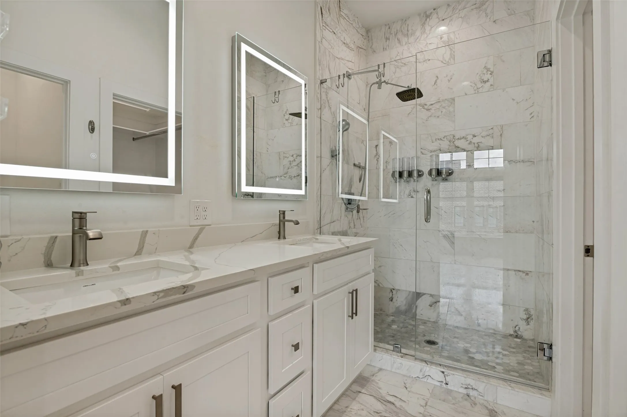 Condominium For Rent in Dallas County , 1910 Caddo Street B105, Dallas, Texas 75204, 2 Bedroom, 3 Bathroom, 2 Garage spaces, 1,500 Sqft, built in 2019, mls#21331296, Real Estate Agent in Dallas, Homes For Rent in Dallas county, Homes For Rent in Dallas, Realtor in Dallas Texas, Real Estate Brokerage Independent Realty Texas, Luminita Cordes Realtor