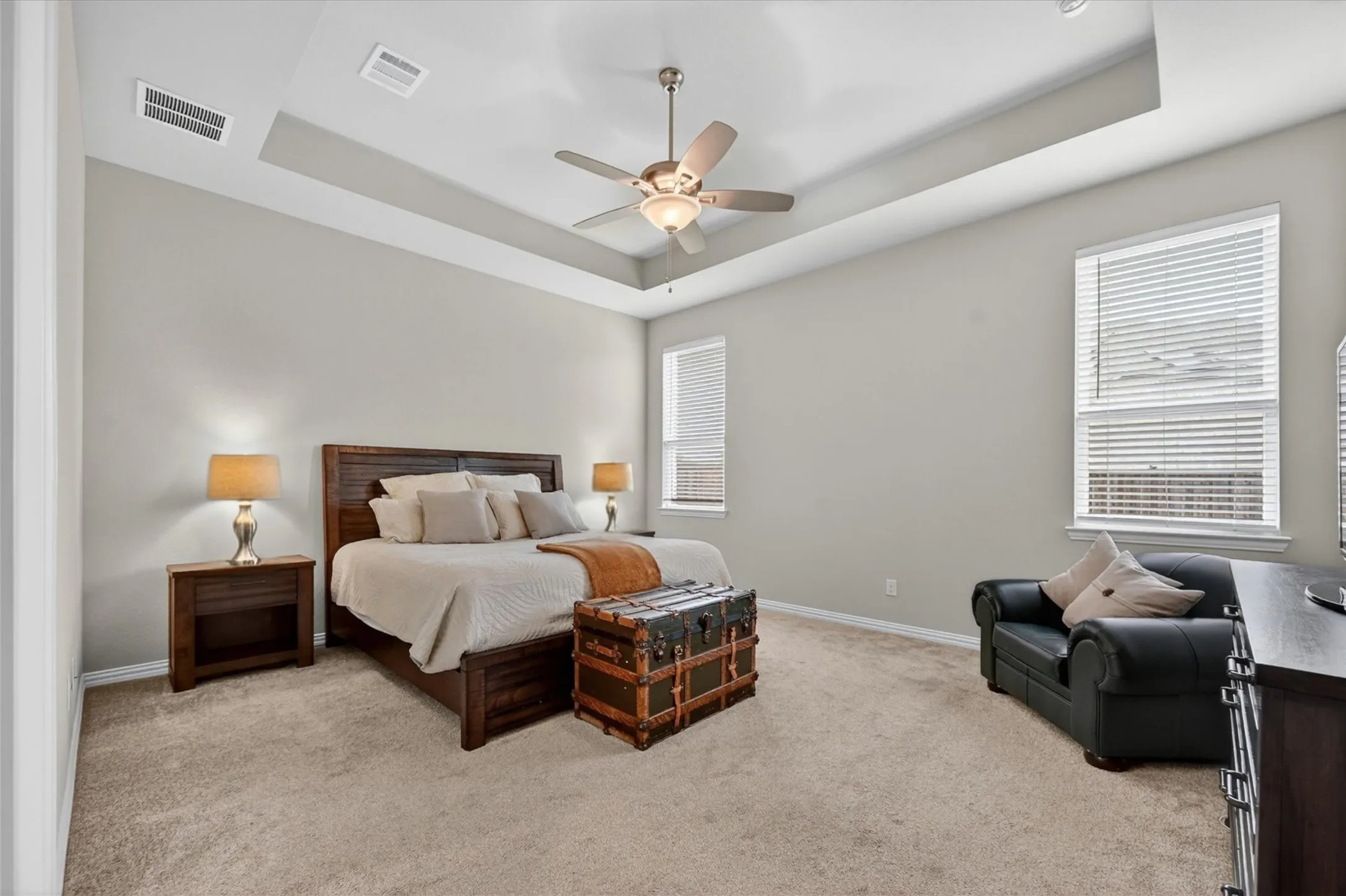 Single Family Residence For Sale in Collin County , 713 Rous Falls Drive, Mc Kinney, Texas 75071, 3 Bedroom, 3 Bathroom, 2 Garage spaces, 2,363 Sqft, built in 2019, mls#21332333, Real Estate Agent in Mc Kinney, Homes For Sale in Collin county, Homes For Sale in Mc Kinney, Realtor in Mc Kinney Texas, Real Estate Brokerage Independent Realty Texas, Luminita Cordes Realtor