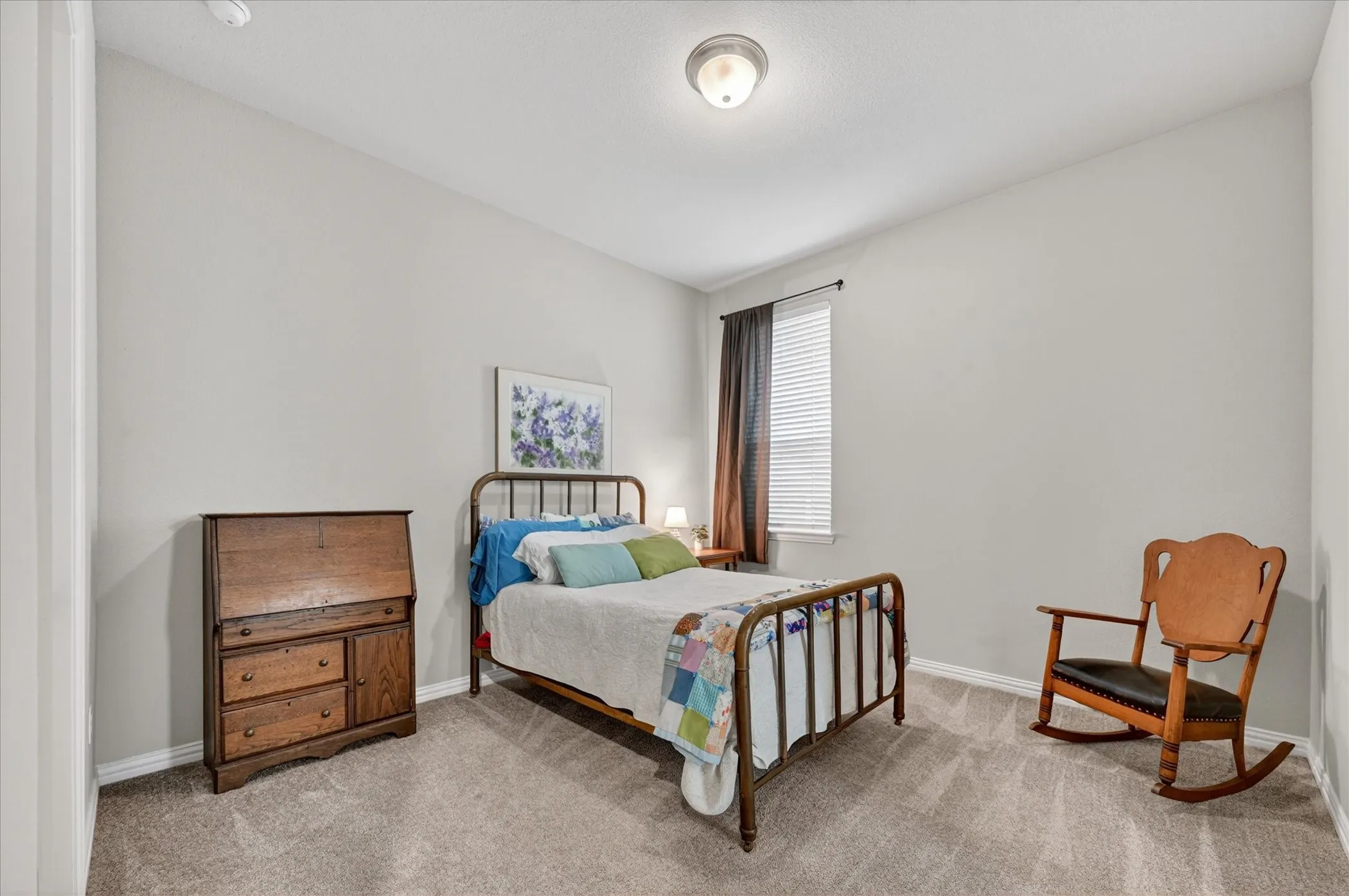 Single Family Residence For Sale in Collin County , 713 Rous Falls Drive, Mc Kinney, Texas 75071, 3 Bedroom, 3 Bathroom, 2 Garage spaces, 2,363 Sqft, built in 2019, mls#21332333, Real Estate Agent in Mc Kinney, Homes For Sale in Collin county, Homes For Sale in Mc Kinney, Realtor in Mc Kinney Texas, Real Estate Brokerage Independent Realty Texas, Luminita Cordes Realtor