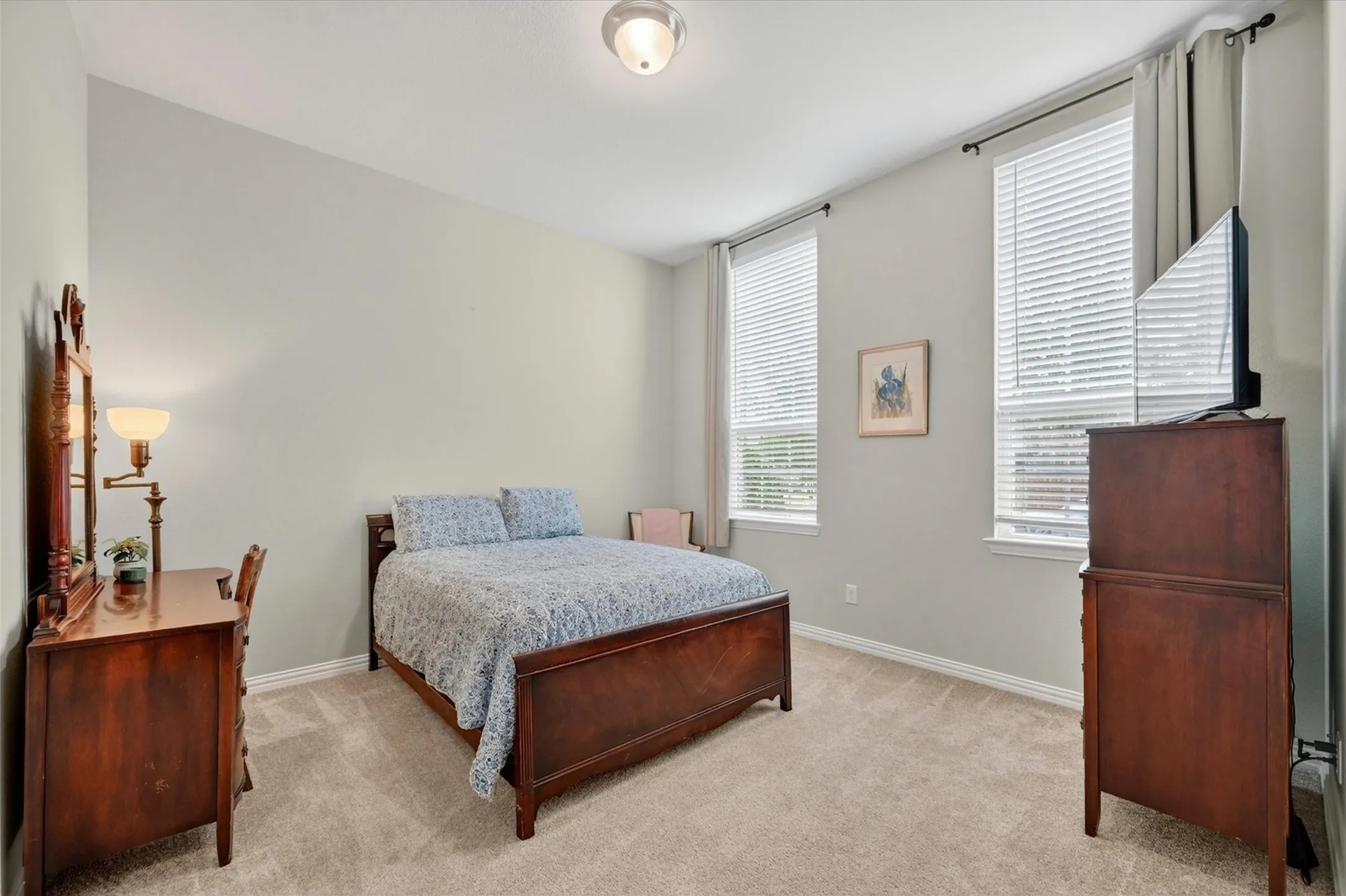 Single Family Residence For Sale in Collin County , 713 Rous Falls Drive, Mc Kinney, Texas 75071, 3 Bedroom, 3 Bathroom, 2 Garage spaces, 2,363 Sqft, built in 2019, mls#21332333, Real Estate Agent in Mc Kinney, Homes For Sale in Collin county, Homes For Sale in Mc Kinney, Realtor in Mc Kinney Texas, Real Estate Brokerage Independent Realty Texas, Luminita Cordes Realtor