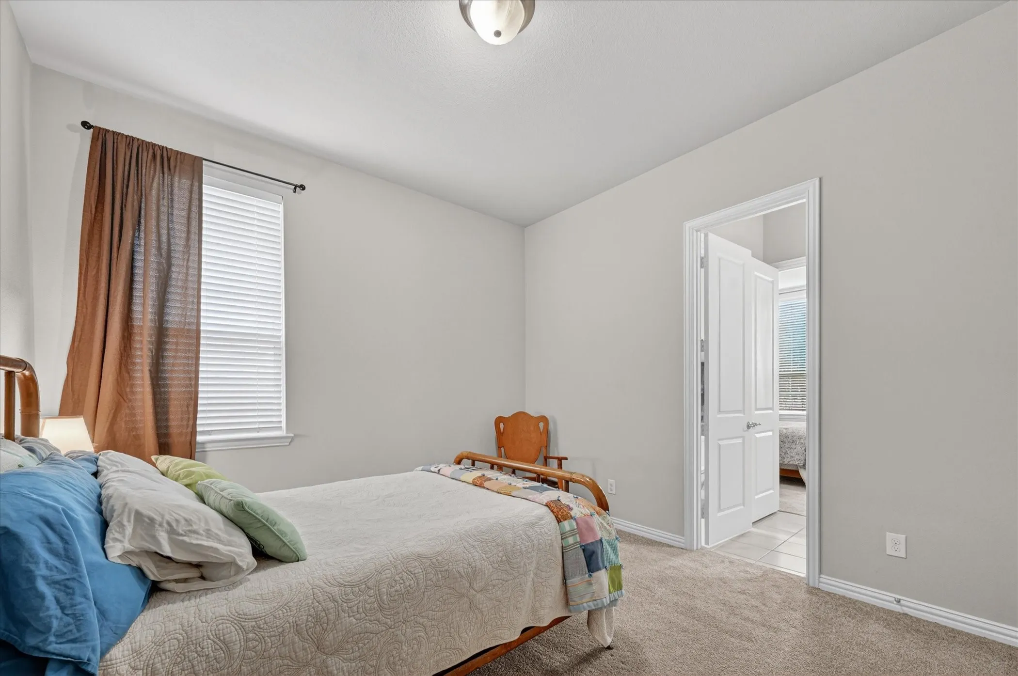 Single Family Residence For Sale in Collin County , 713 Rous Falls Drive, Mc Kinney, Texas 75071, 3 Bedroom, 3 Bathroom, 2 Garage spaces, 2,363 Sqft, built in 2019, mls#21332333, Real Estate Agent in Mc Kinney, Homes For Sale in Collin county, Homes For Sale in Mc Kinney, Realtor in Mc Kinney Texas, Real Estate Brokerage Independent Realty Texas, Luminita Cordes Realtor