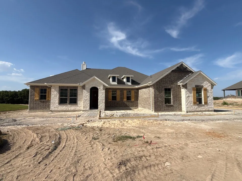 Single Family Residence For Sale in Parker County , 445 Texas Sage Trail, Weatherford, Texas 76085, 4 Bedroom, 3 Bathroom, 3 Garage spaces, 2,426 Sqft, built in 2026, mls#21330194, Real Estate Agent in Weatherford, Homes For Sale in Parker county, Homes For Sale in Weatherford, Realtor in Weatherford Texas, Real Estate Brokerage Independent Realty Texas, Luminita Cordes Realtor