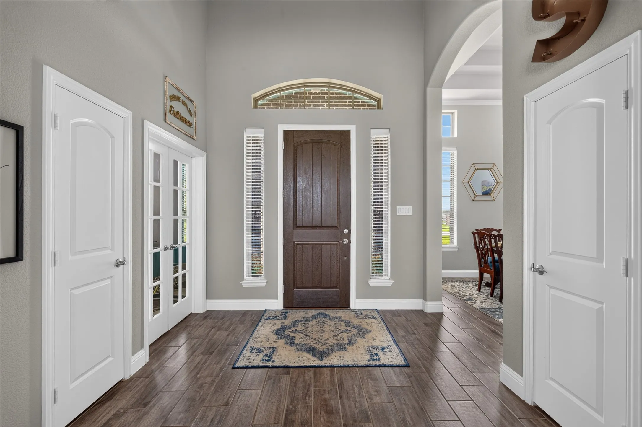 Single Family Residence For Sale in Rockwall County , 415 Silver Spur Trail, Rockwall, Texas 75032, 4 Bedroom, 4 Bathroom, 3 Garage spaces, 3,393 Sqft, built in 2018, mls#21332329, Real Estate Agent in Rockwall, Homes For Sale in Rockwall county, Homes For Sale in Rockwall, Realtor in Rockwall Texas, Real Estate Brokerage Independent Realty Texas, Luminita Cordes Realtor