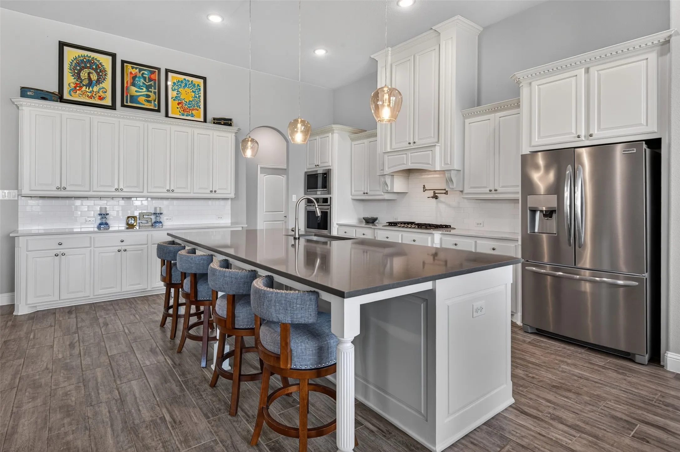 Single Family Residence For Sale in Rockwall County , 415 Silver Spur Trail, Rockwall, Texas 75032, 4 Bedroom, 4 Bathroom, 3 Garage spaces, 3,393 Sqft, built in 2018, mls#21332329, Real Estate Agent in Rockwall, Homes For Sale in Rockwall county, Homes For Sale in Rockwall, Realtor in Rockwall Texas, Real Estate Brokerage Independent Realty Texas, Luminita Cordes Realtor