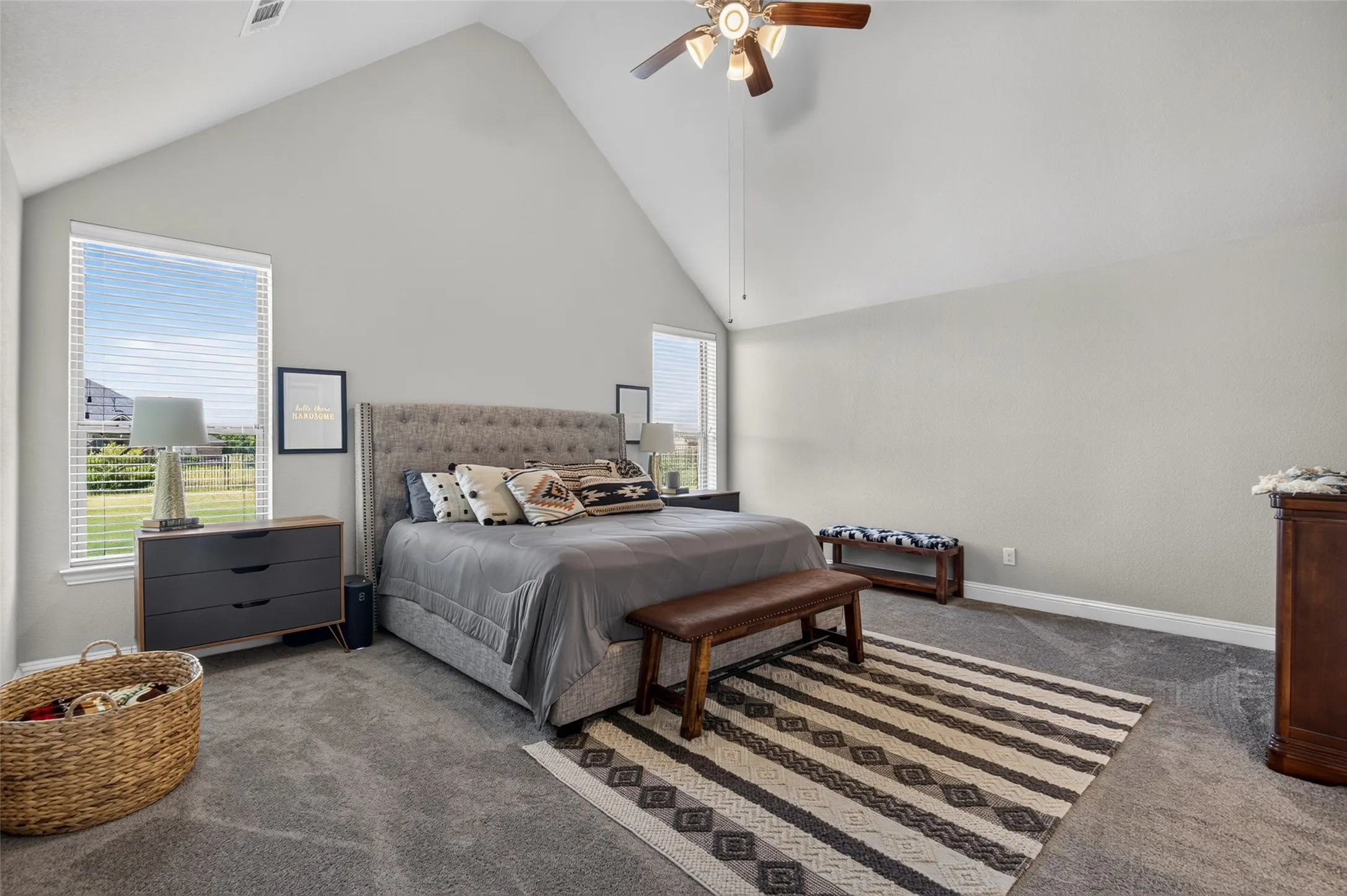 Single Family Residence For Sale in Rockwall County , 415 Silver Spur Trail, Rockwall, Texas 75032, 4 Bedroom, 4 Bathroom, 3 Garage spaces, 3,393 Sqft, built in 2018, mls#21332329, Real Estate Agent in Rockwall, Homes For Sale in Rockwall county, Homes For Sale in Rockwall, Realtor in Rockwall Texas, Real Estate Brokerage Independent Realty Texas, Luminita Cordes Realtor