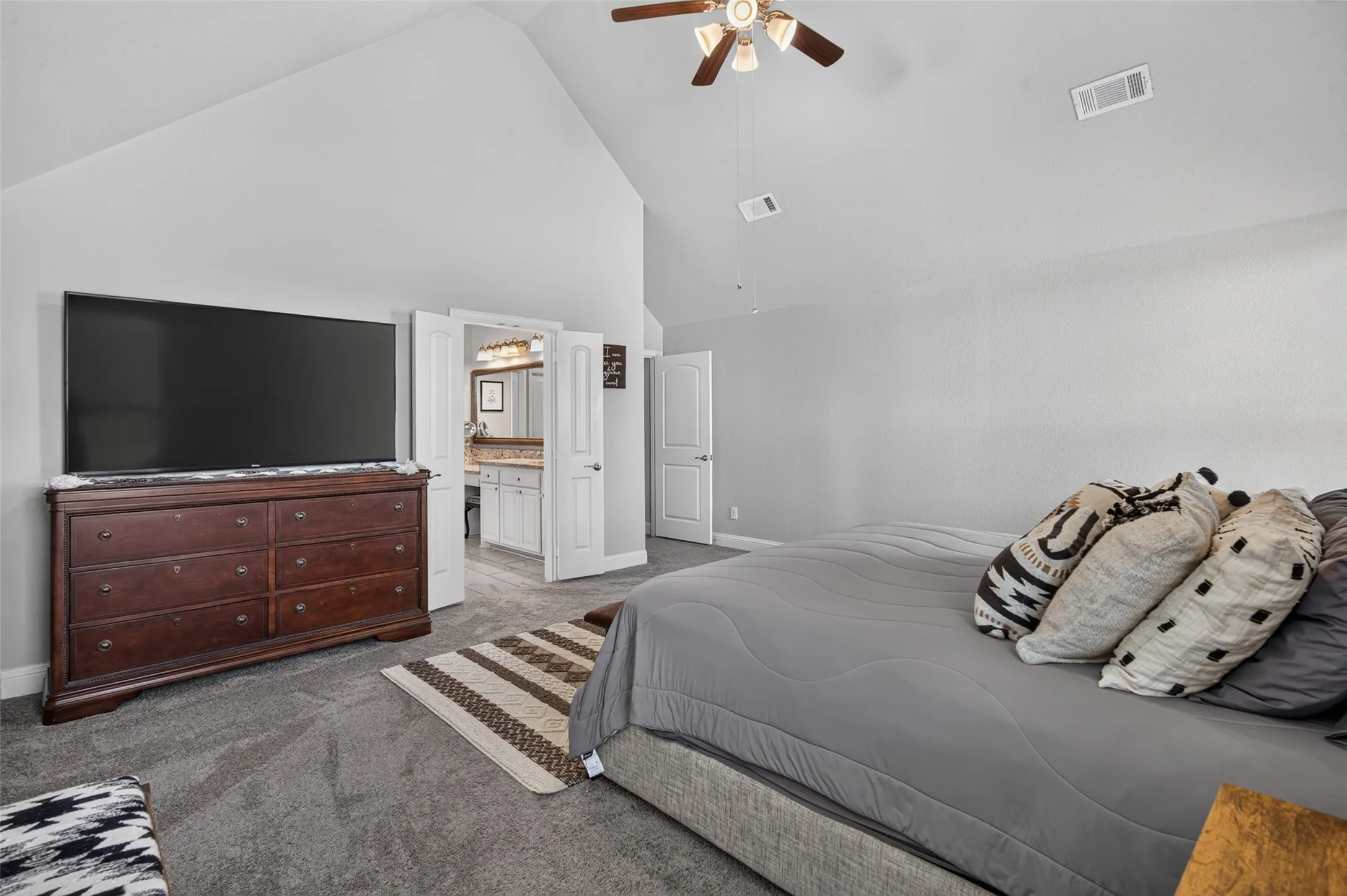 Single Family Residence For Sale in Rockwall County , 415 Silver Spur Trail, Rockwall, Texas 75032, 4 Bedroom, 4 Bathroom, 3 Garage spaces, 3,393 Sqft, built in 2018, mls#21332329, Real Estate Agent in Rockwall, Homes For Sale in Rockwall county, Homes For Sale in Rockwall, Realtor in Rockwall Texas, Real Estate Brokerage Independent Realty Texas, Luminita Cordes Realtor