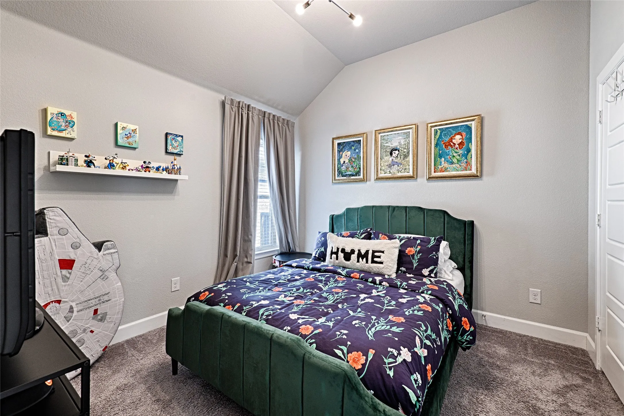 Single Family Residence For Sale in Kaufman County , 1809 Arbor Drive, Forney, Texas 75126, 3 Bedroom, 3 Bathroom, 2 Garage spaces, 2,296 Sqft, built in 2020, mls#21330987, Real Estate Agent in Forney, Homes For Sale in Kaufman county, Homes For Sale in Forney, Realtor in Forney Texas, Real Estate Brokerage Independent Realty Texas, Luminita Cordes Realtor