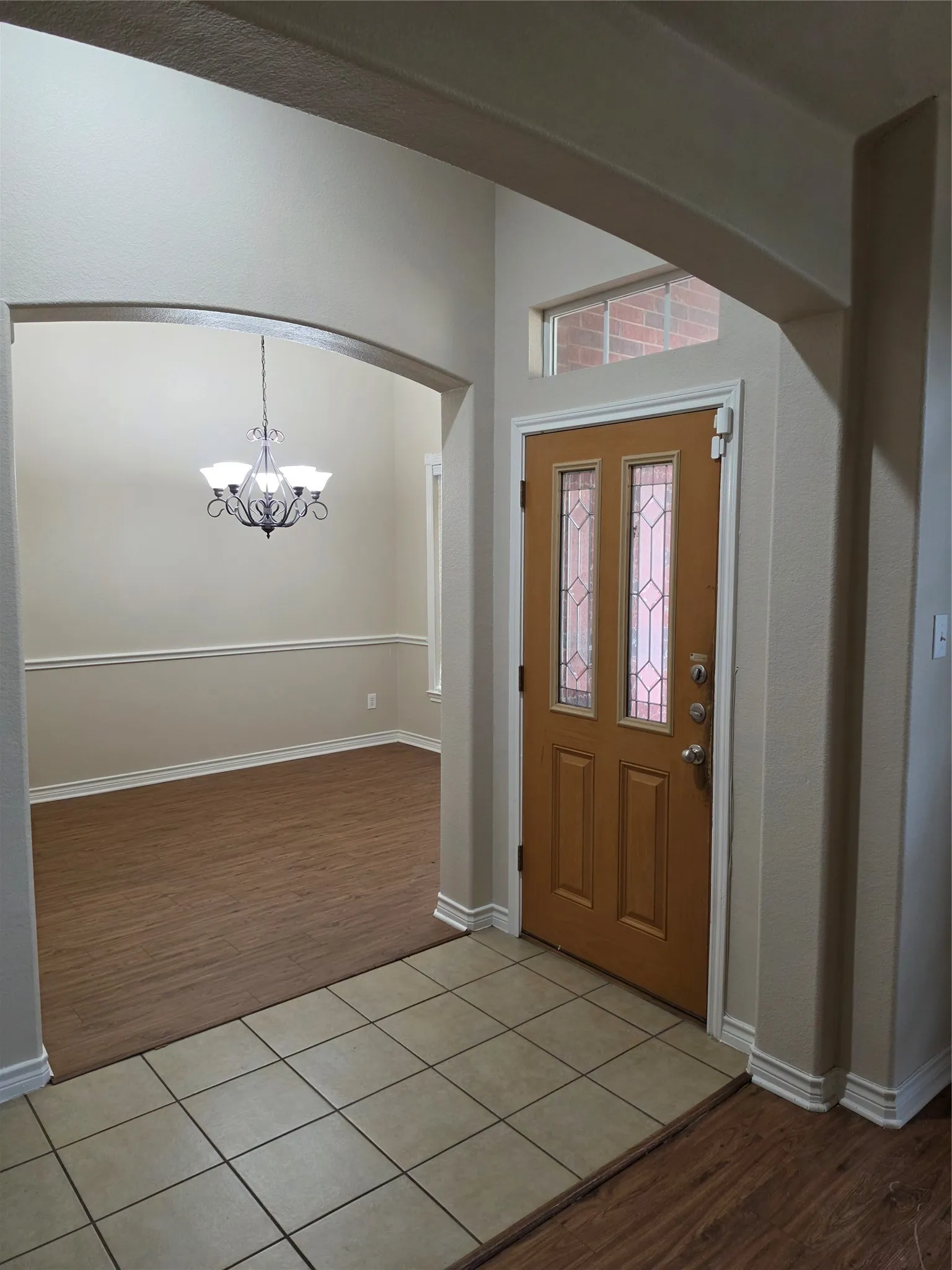 Single Family Residence For Sale in Dallas County , 1743 Summerwood Lane, Cedar Hill, Texas 75104, 4 Bedroom, 2 Bathroom, 2 Garage spaces, 2,463 Sqft, built in 2006, mls#21332702, Real Estate Agent in Cedar Hill, Homes For Sale in Dallas county, Homes For Sale in Cedar Hill, Realtor in Cedar Hill Texas, Real Estate Brokerage Independent Realty Texas, Luminita Cordes Realtor