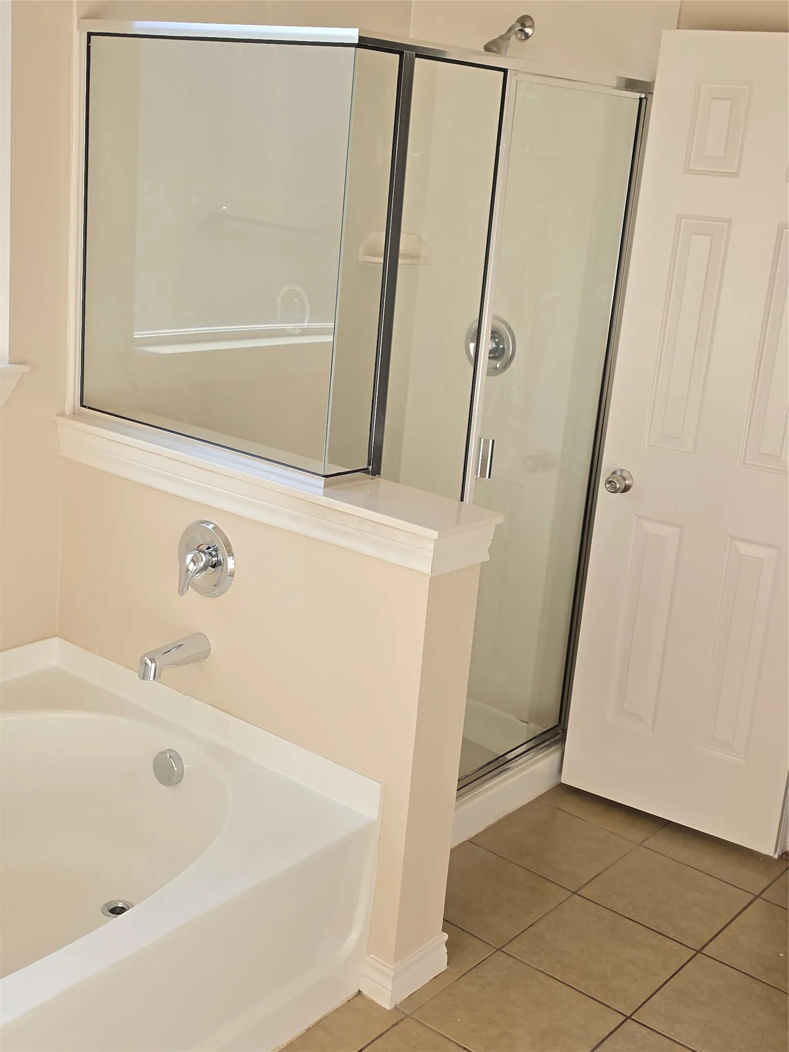 Single Family Residence For Sale in Dallas County , 1743 Summerwood Lane, Cedar Hill, Texas 75104, 4 Bedroom, 2 Bathroom, 2 Garage spaces, 2,463 Sqft, built in 2006, mls#21332702, Real Estate Agent in Cedar Hill, Homes For Sale in Dallas county, Homes For Sale in Cedar Hill, Realtor in Cedar Hill Texas, Real Estate Brokerage Independent Realty Texas, Luminita Cordes Realtor