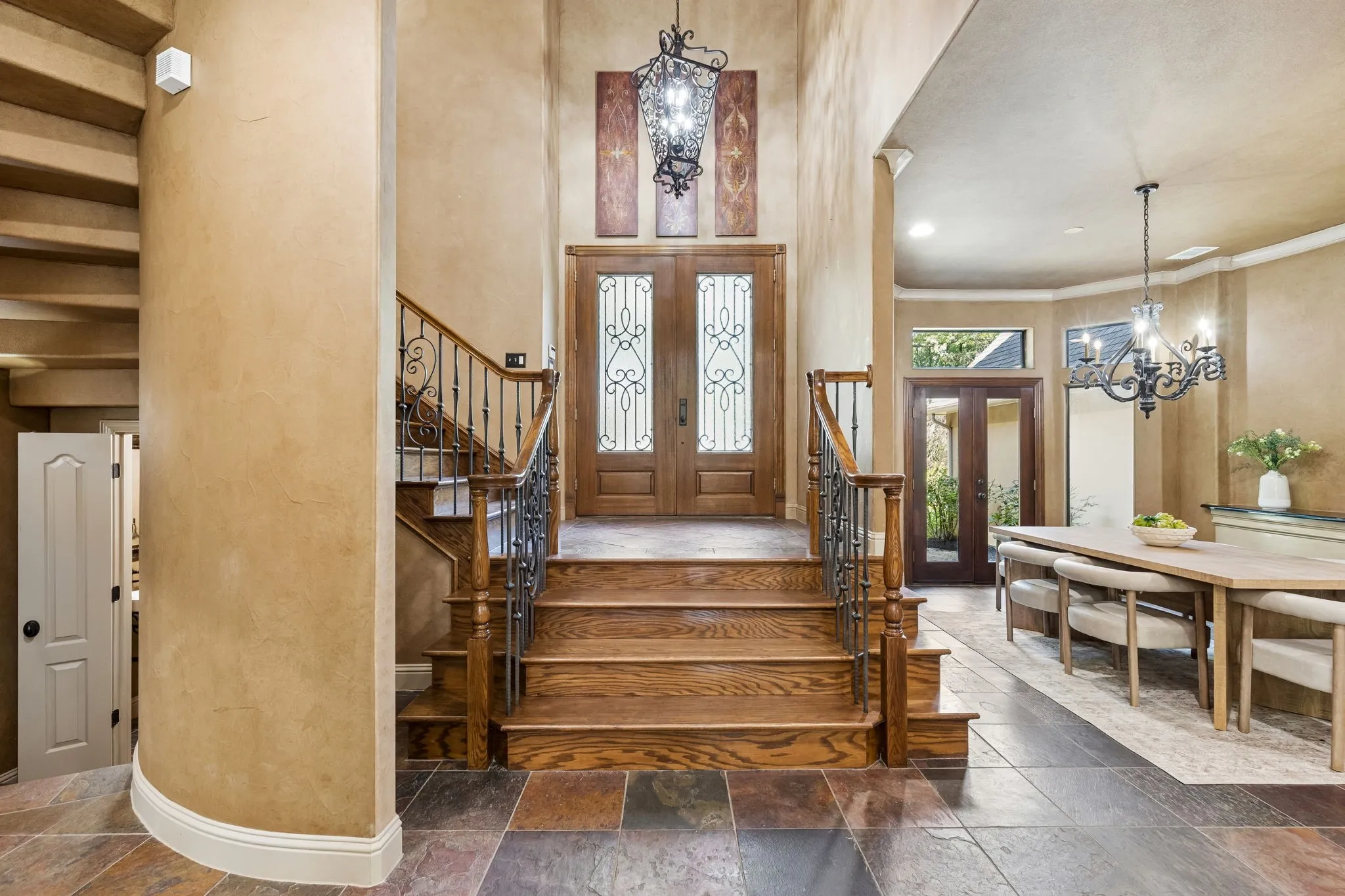 Single Family Residence For Sale in Wise County , 9 N Eagle Point A, Azle, Texas 76020, 6 Bedroom, 5 Bathroom, 5 Garage spaces, 4,701 Sqft, built in 2006, mls#21330698, Real Estate Agent in Azle, Homes For Sale in Wise county, Homes For Sale in Azle, Realtor in Azle Texas, Real Estate Brokerage Independent Realty Texas, Luminita Cordes Realtor