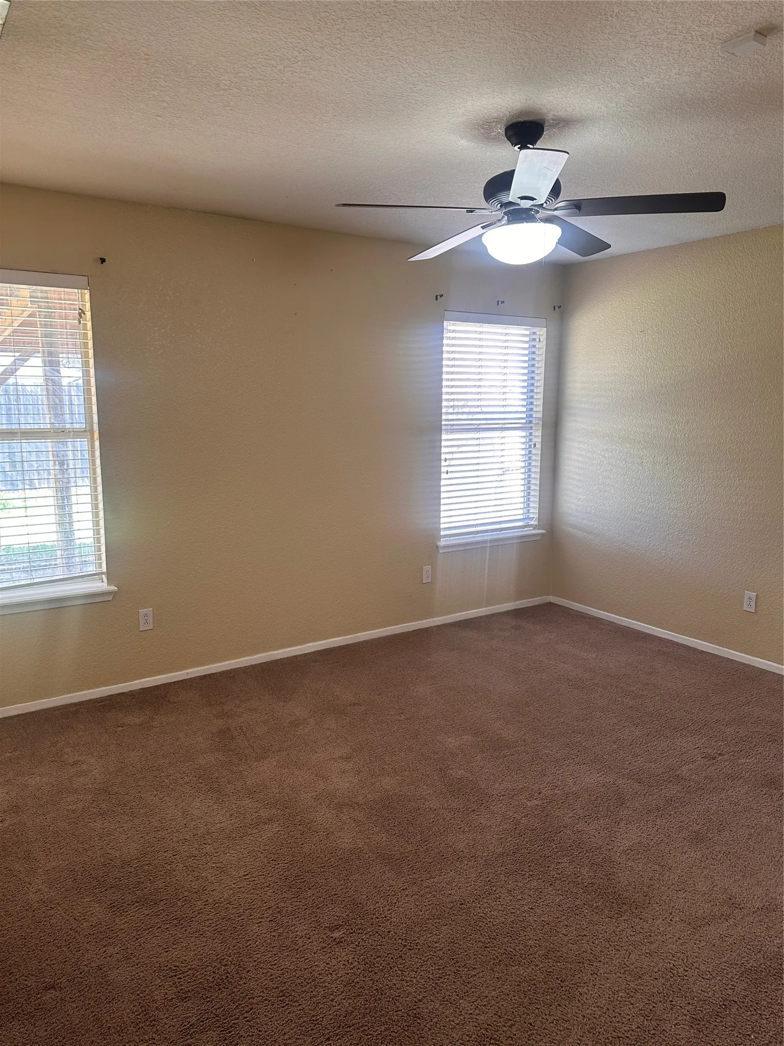 Single Family Residence For Rent in Taylor County , 3834 Purdue Lane, Abilene, Texas 79602, 3 Bedroom, 2 Bathroom, 2 Garage spaces, 1,232 Sqft, built in 1995, mls#21332960, Real Estate Agent in Abilene, Homes For Rent in Taylor county, Homes For Rent in Abilene, Realtor in Abilene Texas, Real Estate Brokerage Independent Realty Texas, Luminita Cordes Realtor