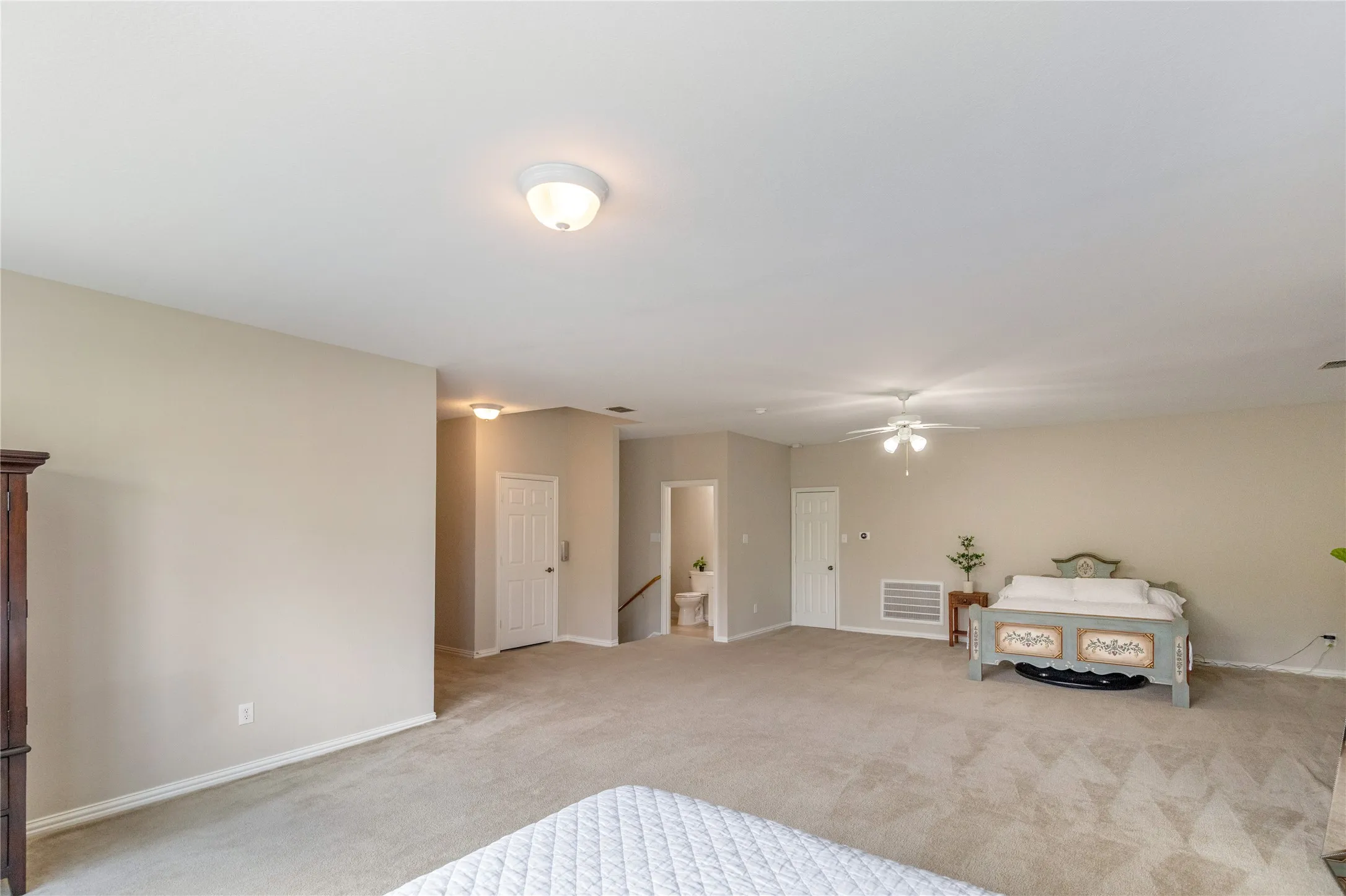 Single Family Residence For Sale in Collin County , 1001 Willowgate Drive, Prosper, Texas 75078, 5 Bedroom, 5 Bathroom, 3 Garage spaces, 3,812 Sqft, built in 2002, mls#21329615, Real Estate Agent in Prosper, Homes For Sale in Collin county, Homes For Sale in Prosper, Realtor in Prosper Texas, Real Estate Brokerage Independent Realty Texas, Luminita Cordes Realtor