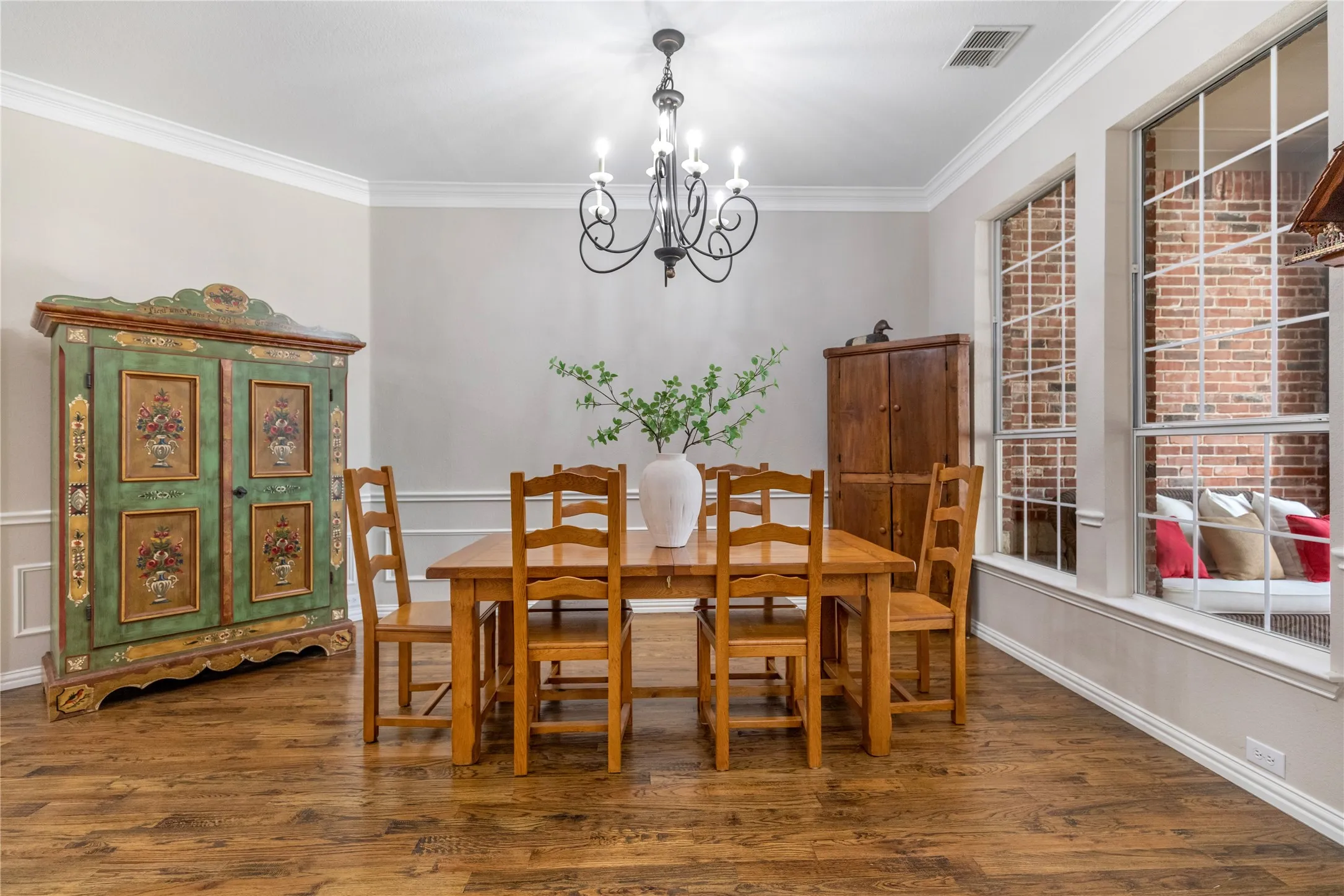 Single Family Residence For Sale in Collin County , 1001 Willowgate Drive, Prosper, Texas 75078, 5 Bedroom, 5 Bathroom, 3 Garage spaces, 3,812 Sqft, built in 2002, mls#21329615, Real Estate Agent in Prosper, Homes For Sale in Collin county, Homes For Sale in Prosper, Realtor in Prosper Texas, Real Estate Brokerage Independent Realty Texas, Luminita Cordes Realtor