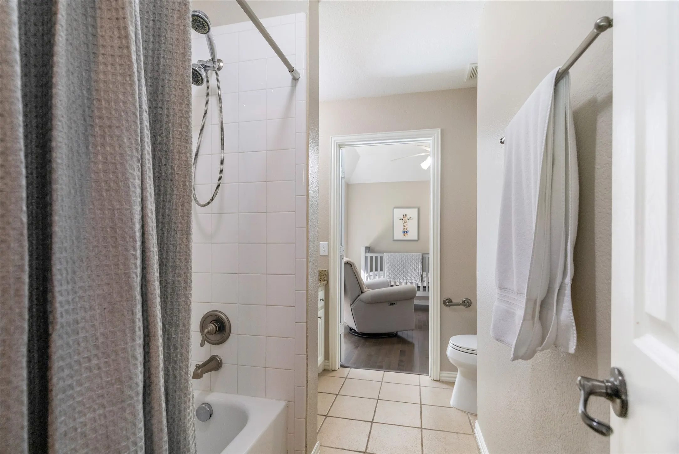 Single Family Residence For Sale in Collin County , 1001 Willowgate Drive, Prosper, Texas 75078, 5 Bedroom, 5 Bathroom, 3 Garage spaces, 3,812 Sqft, built in 2002, mls#21329615, Real Estate Agent in Prosper, Homes For Sale in Collin county, Homes For Sale in Prosper, Realtor in Prosper Texas, Real Estate Brokerage Independent Realty Texas, Luminita Cordes Realtor