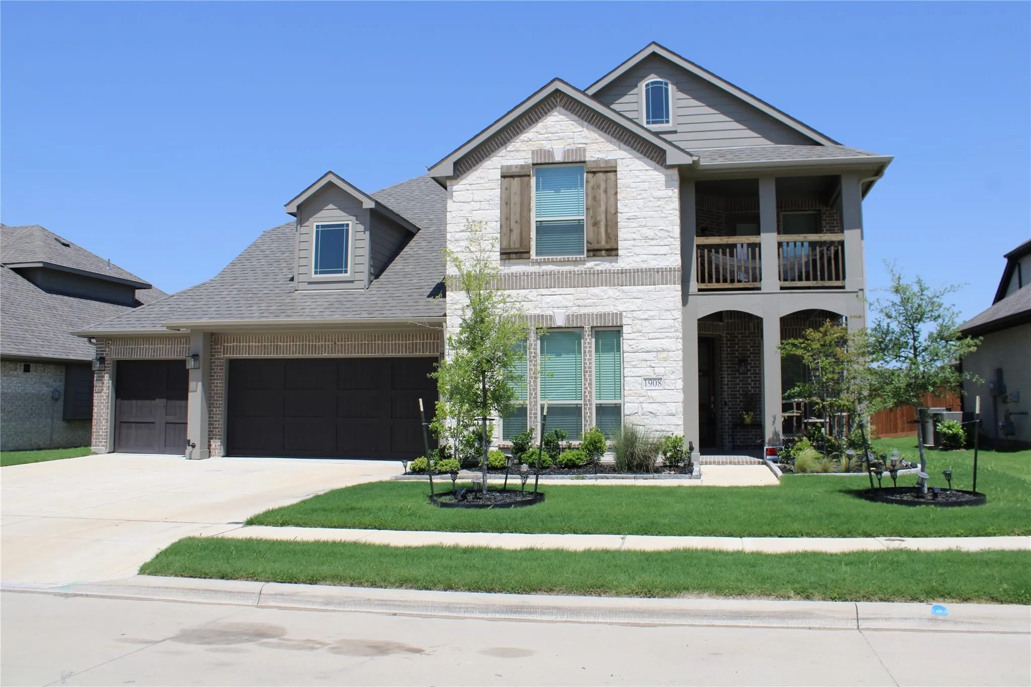 Single Family Residence For Rent in Kaufman County , 1908 Midhurst Drive, Forney, Texas 75126, 4 Bedroom, 4 Bathroom, 3 Garage spaces, 3,429 Sqft, built in 2023, mls#21332970, Real Estate Agent in Forney, Homes For Rent in Kaufman county, Homes For Rent in Forney, Realtor in Forney Texas, Real Estate Brokerage Independent Realty Texas, Luminita Cordes Realtor