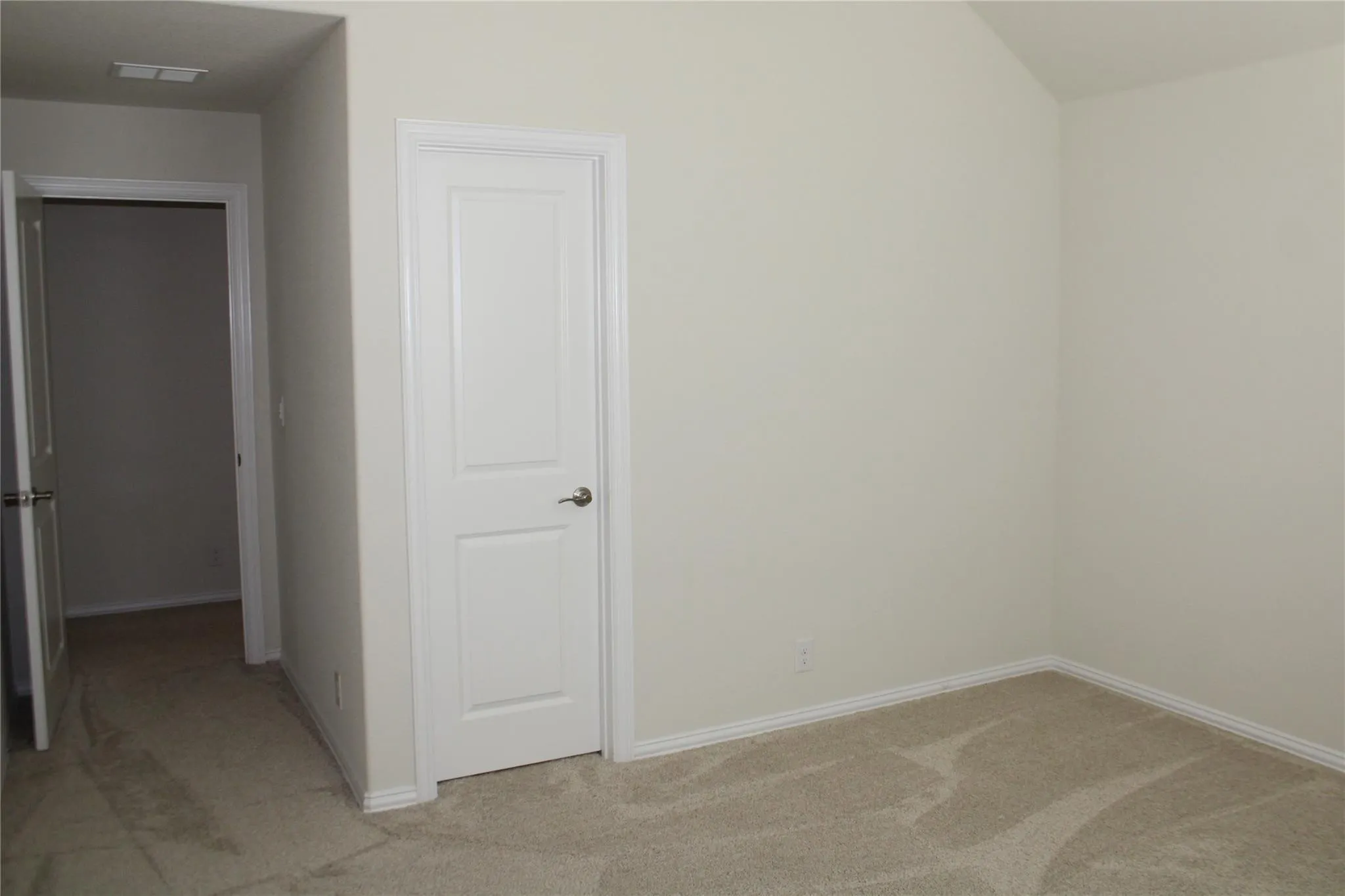 Single Family Residence For Rent in Kaufman County , 1908 Midhurst Drive, Forney, Texas 75126, 4 Bedroom, 4 Bathroom, 3 Garage spaces, 3,429 Sqft, built in 2023, mls#21332970, Real Estate Agent in Forney, Homes For Rent in Kaufman county, Homes For Rent in Forney, Realtor in Forney Texas, Real Estate Brokerage Independent Realty Texas, Luminita Cordes Realtor