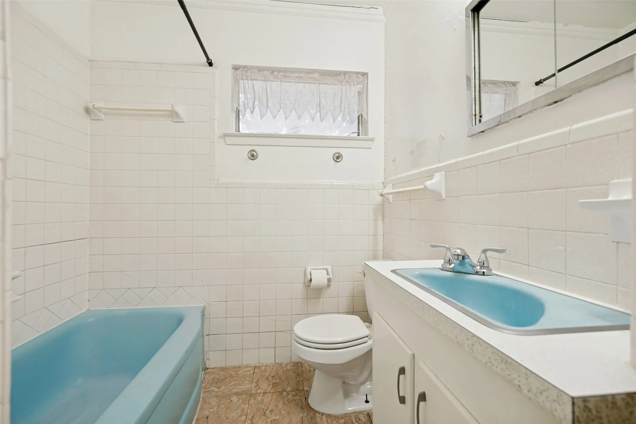 Single Family Residence For Sale in Dallas County , 13404 Glenside Drive, Farmers Branch, Texas 75234, 2 Bedroom, 1 Bathroom, 2 Garage spaces, 1,131 Sqft, built in 1956, mls#21308929, Real Estate Agent in Farmers Branch, Homes For Sale in Dallas county, Homes For Sale in Farmers Branch, Realtor in Farmers Branch Texas, Real Estate Brokerage Independent Realty Texas, Luminita Cordes Realtor