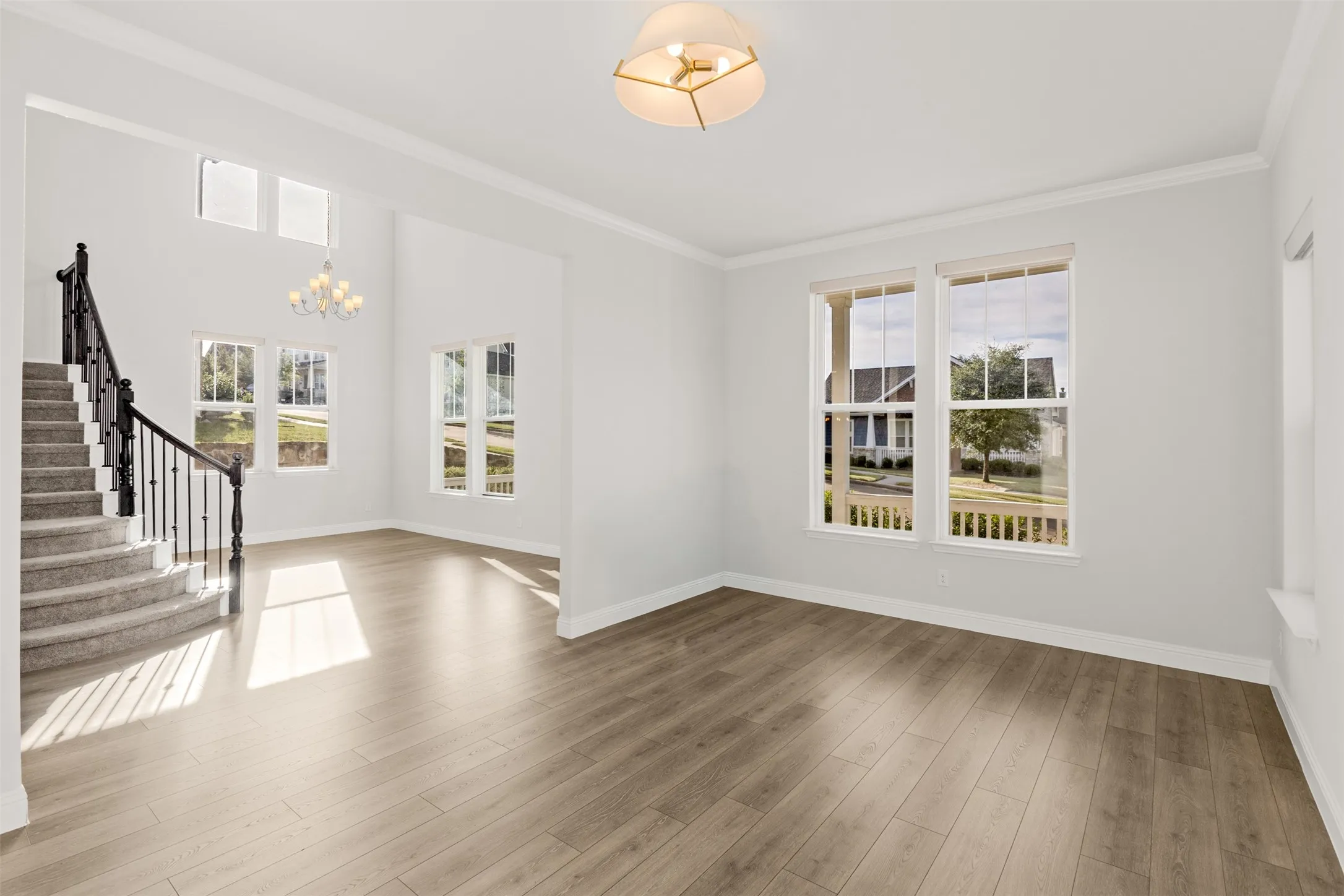 Single Family Residence For Sale in Dallas County , 6908 Truth Drive, Dallas, Texas 75236, 3 Bedroom, 4 Bathroom, 2 Garage spaces, 3,375 Sqft, built in 2022, mls#21330287, Real Estate Agent in Dallas, Homes For Sale in Dallas county, Homes For Sale in Dallas, Realtor in Dallas Texas, Real Estate Brokerage Independent Realty Texas, Luminita Cordes Realtor