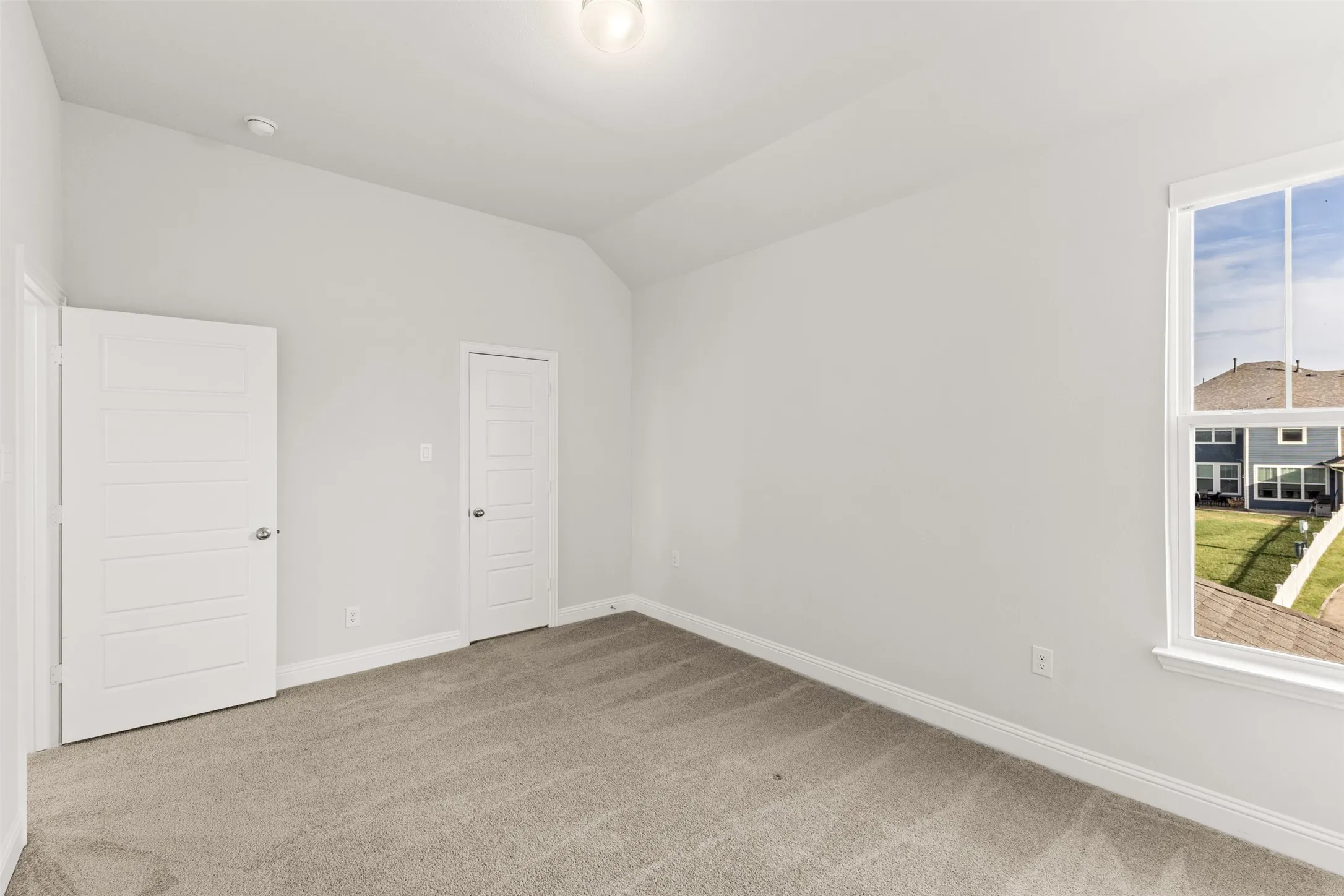 Single Family Residence For Sale in Dallas County , 6908 Truth Drive, Dallas, Texas 75236, 3 Bedroom, 4 Bathroom, 2 Garage spaces, 3,375 Sqft, built in 2022, mls#21330287, Real Estate Agent in Dallas, Homes For Sale in Dallas county, Homes For Sale in Dallas, Realtor in Dallas Texas, Real Estate Brokerage Independent Realty Texas, Luminita Cordes Realtor