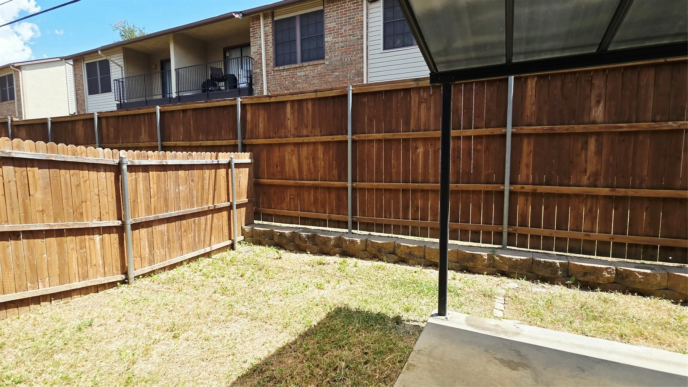 Townhouse For Rent in Dallas County , 3676 Vienna Street, Irving, Texas 75038, 3 Bedroom, 3 Bathroom, 2 Garage spaces, 1,831 Sqft, built in 2008, mls#21332966, Real Estate Agent in Irving, Homes For Rent in Dallas county, Homes For Rent in Irving, Realtor in Irving Texas, Real Estate Brokerage Independent Realty Texas, Luminita Cordes Realtor