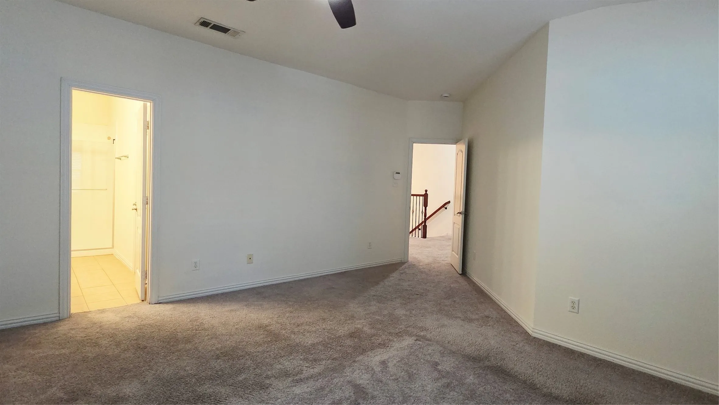 Townhouse For Rent in Dallas County , 3676 Vienna Street, Irving, Texas 75038, 3 Bedroom, 3 Bathroom, 2 Garage spaces, 1,831 Sqft, built in 2008, mls#21332966, Real Estate Agent in Irving, Homes For Rent in Dallas county, Homes For Rent in Irving, Realtor in Irving Texas, Real Estate Brokerage Independent Realty Texas, Luminita Cordes Realtor
