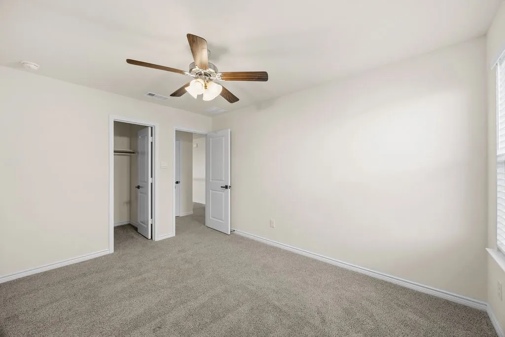Single Family Residence For Sale in Collin County , 2009 Sue Ellen Street, Anna, Texas 75409, 5 Bedroom, 3 Bathroom, 2 Garage spaces, 3,065 Sqft, built in 2023, mls#21309438, Real Estate Agent in Anna, Homes For Sale in Collin county, Homes For Sale in Anna, Realtor in Anna Texas, Real Estate Brokerage Independent Realty Texas, Luminita Cordes Realtor