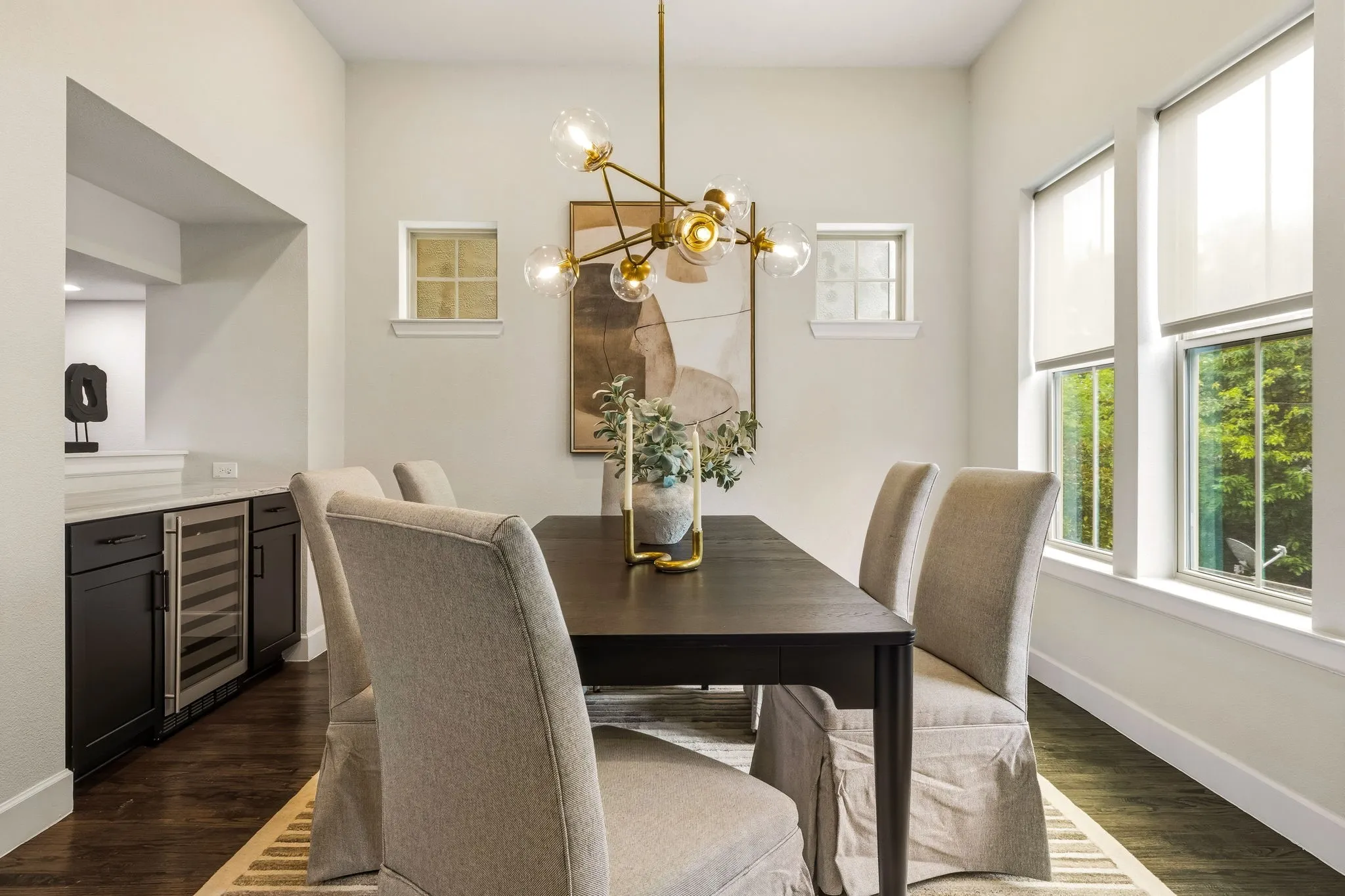 Single Family Residence For Sale in Dallas County , 1856 Stevens Bluff Lane, Dallas, Texas 75208, 3 Bedroom, 5 Bathroom, 2 Garage spaces, 2,809 Sqft, built in 2017, mls#21333012, Real Estate Agent in Dallas, Homes For Sale in Dallas county, Homes For Sale in Dallas, Realtor in Dallas Texas, Real Estate Brokerage Independent Realty Texas, Luminita Cordes Realtor