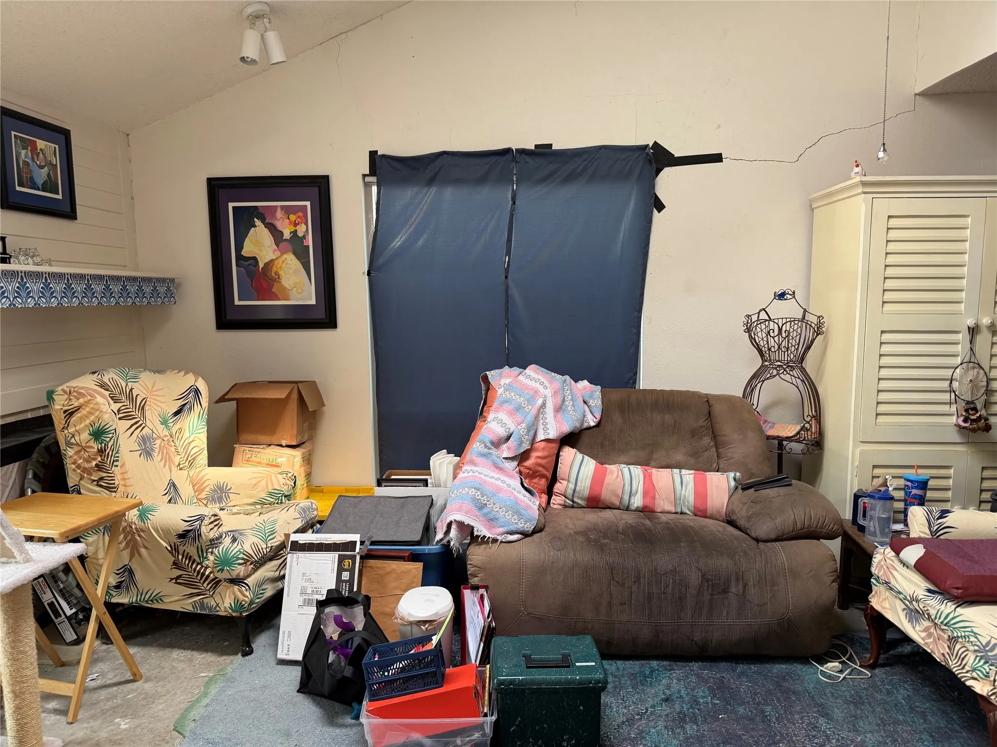Single Family Residence For Sale in Collin County , 502 Pine Trail Drive, Allen, Texas 75002, 2 Bedroom, 2 Bathroom, Garage spaces, 1,027 Sqft, built in 1978, mls#21333037, Real Estate Agent in Allen, Homes For Sale in Collin county, Homes For Sale in Allen, Realtor in Allen Texas, Real Estate Brokerage Independent Realty Texas, Luminita Cordes Realtor