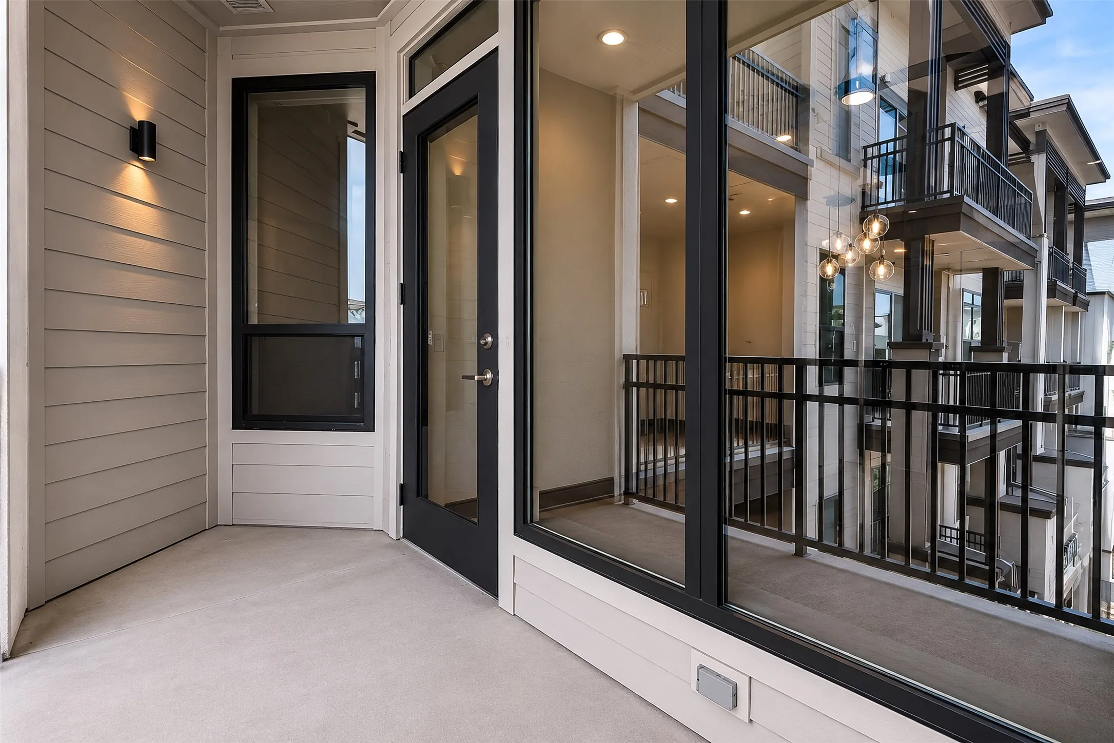 Condominium For Rent in Denton County , 2700 Old Denton Road 3350, Carrollton, Texas 75007, 1 Bedroom, 1 Bathroom, 1 Garage spaces, 835 Sqft, built in 2021, Price $1,800, mls#21333027, Real Estate Agent in Carrollton, Homes For Rent in Denton county, Homes For Rent in Carrollton, Realtor in Carrollton Texas, Real Estate Brokerage Independent Realty Texas, Luminita Cordes Realtor