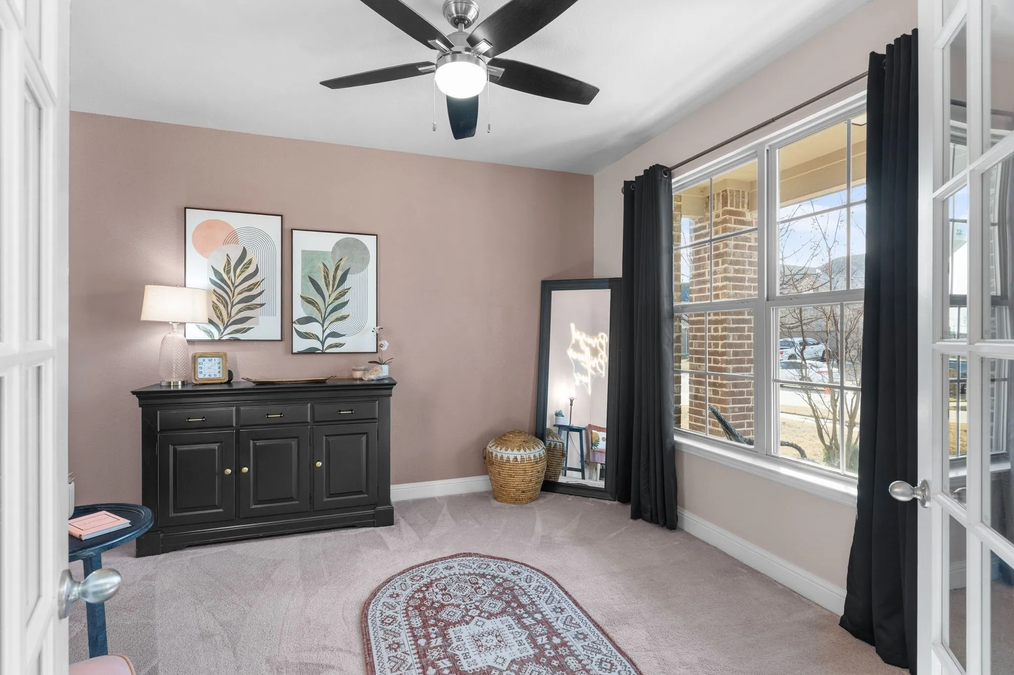 Single Family Residence For Sale in Collin County , 7508 W Fork Lane, Mc Kinney, Texas 75071, 4 Bedroom, 3 Bathroom, 2 Garage spaces, 2,350 Sqft, built in 2016, mls#21333029, Real Estate Agent in Mc Kinney, Homes For Sale in Collin county, Homes For Sale in Mc Kinney, Realtor in Mc Kinney Texas, Real Estate Brokerage Independent Realty Texas, Luminita Cordes Realtor