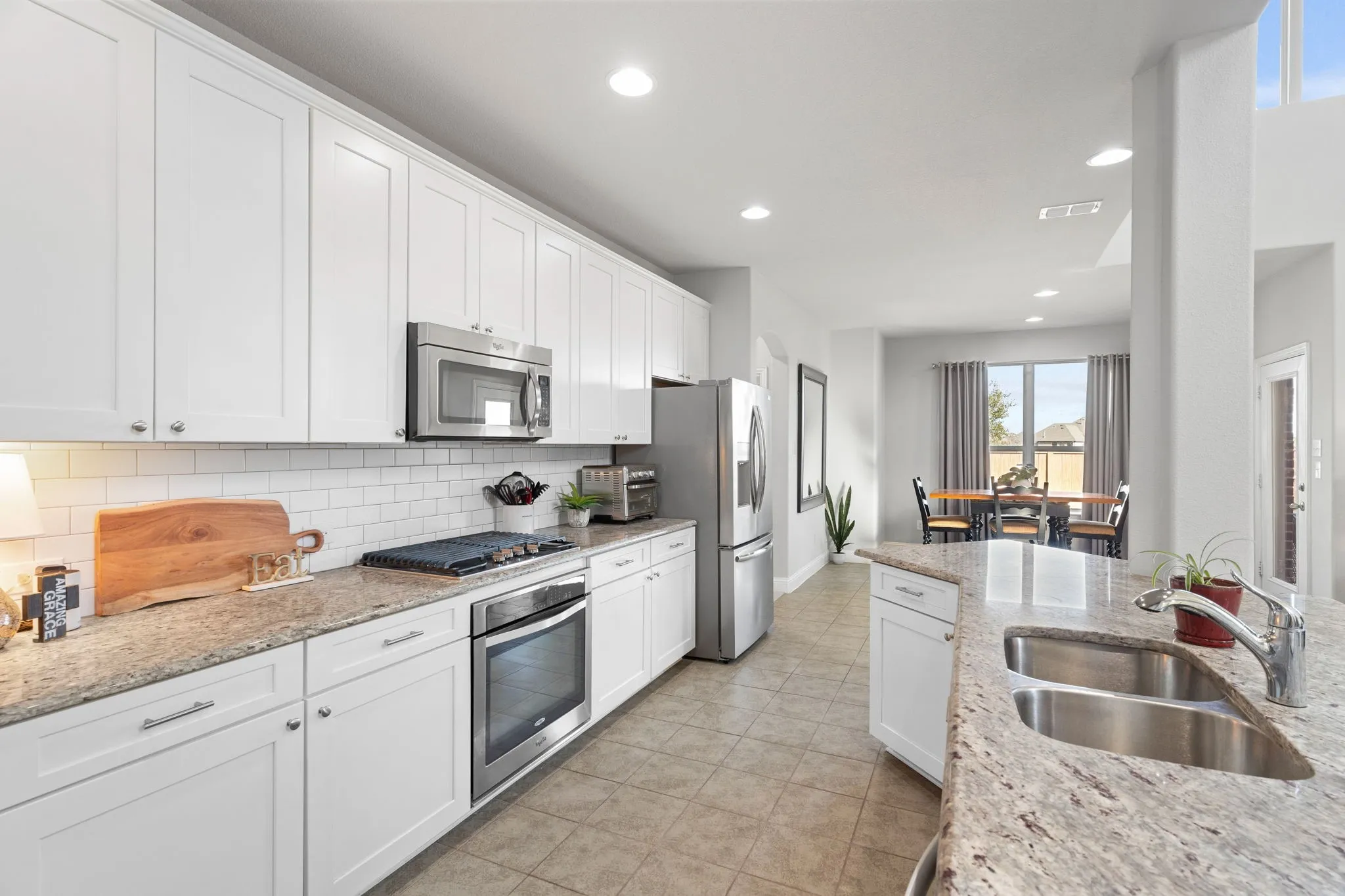 Single Family Residence For Sale in Collin County , 7508 W Fork Lane, Mc Kinney, Texas 75071, 4 Bedroom, 3 Bathroom, 2 Garage spaces, 2,350 Sqft, built in 2016, mls#21333029, Real Estate Agent in Mc Kinney, Homes For Sale in Collin county, Homes For Sale in Mc Kinney, Realtor in Mc Kinney Texas, Real Estate Brokerage Independent Realty Texas, Luminita Cordes Realtor