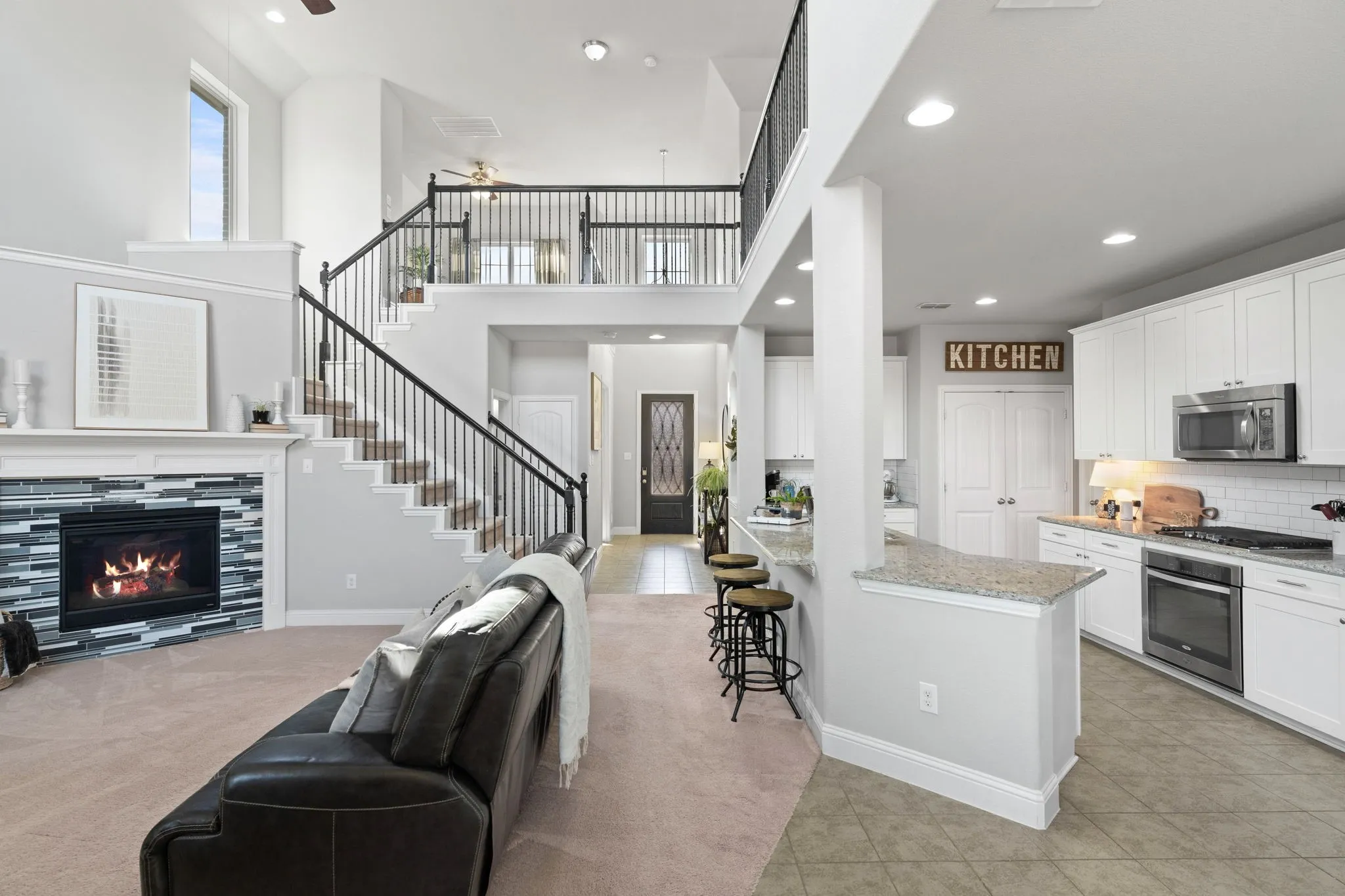 Single Family Residence For Sale in Collin County , 7508 W Fork Lane, Mc Kinney, Texas 75071, 4 Bedroom, 3 Bathroom, 2 Garage spaces, 2,350 Sqft, built in 2016, mls#21333029, Real Estate Agent in Mc Kinney, Homes For Sale in Collin county, Homes For Sale in Mc Kinney, Realtor in Mc Kinney Texas, Real Estate Brokerage Independent Realty Texas, Luminita Cordes Realtor