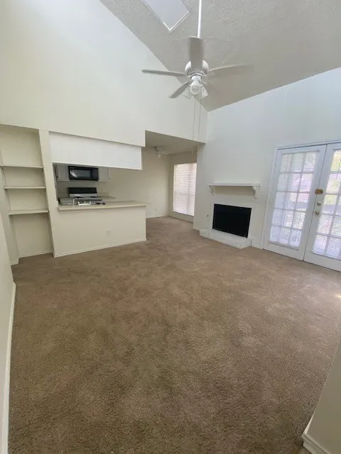 Condominium For Rent in Dallas County , 5750 Phoenix Drive 16, Dallas, Texas 75231, 1 Bedroom, 1 Bathroom, Garage spaces, 605 Sqft, built in 1981, Price $795, mls#21333072, Real Estate Agent in Dallas, Homes For Rent in Dallas county, Homes For Rent in Dallas, Realtor in Dallas Texas, Real Estate Brokerage Independent Realty Texas, Luminita Cordes Realtor