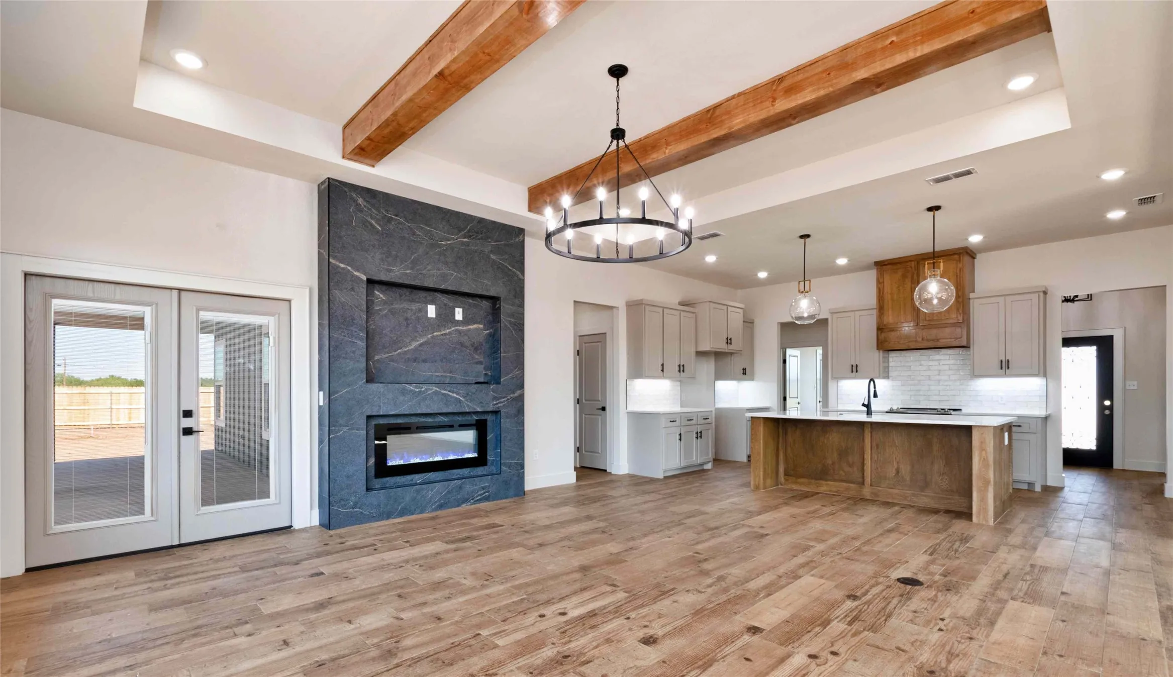 Single Family Residence For Sale in Taylor County , 140 Logan, Abilene, Texas 79602, 4 Bedrooms, 2 Bathrooms, 2 Garage spaces, 2,109 Sqft, built in 2026, Price $438,000, mls#21331875, Real Estate Agent in Abilene, Homes For Sale in Taylor county, Homes For Sale in Abilene, Realtor in Abilene Texas, Real Estate Brokerage Independent Realty Texas, Luminita Cordes Realtor
