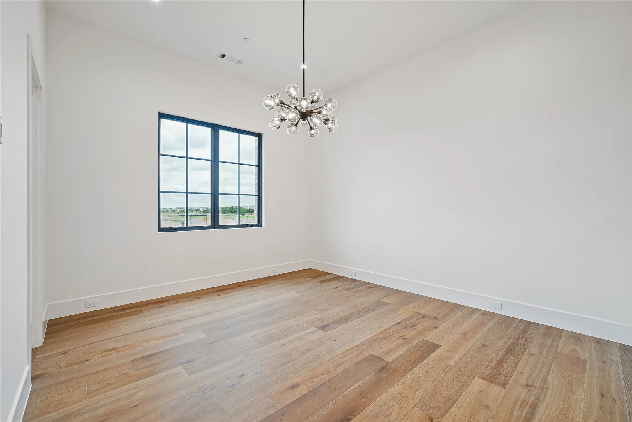 Single Family Residence For Sale in Tarrant County , 60 Cardona, Westlake, Texas 76262, 3 Bedroom, 5 Bathroom, 3 Garage spaces, 4,605 Sqft, built in 2026, mls#21326926, Real Estate Agent in Westlake, Homes For Sale in Tarrant county, Homes For Sale in Westlake, Realtor in Westlake Texas, Real Estate Brokerage Independent Realty Texas, Luminita Cordes Realtor