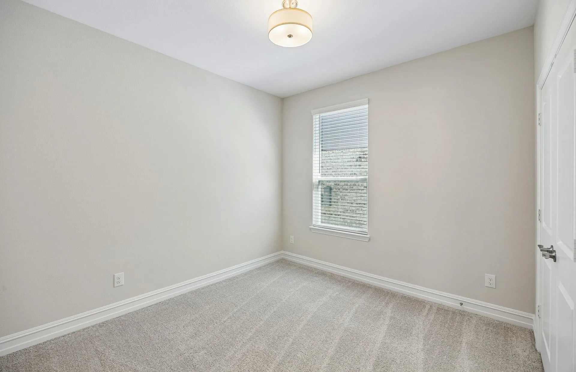 Spacious secondary bedroom