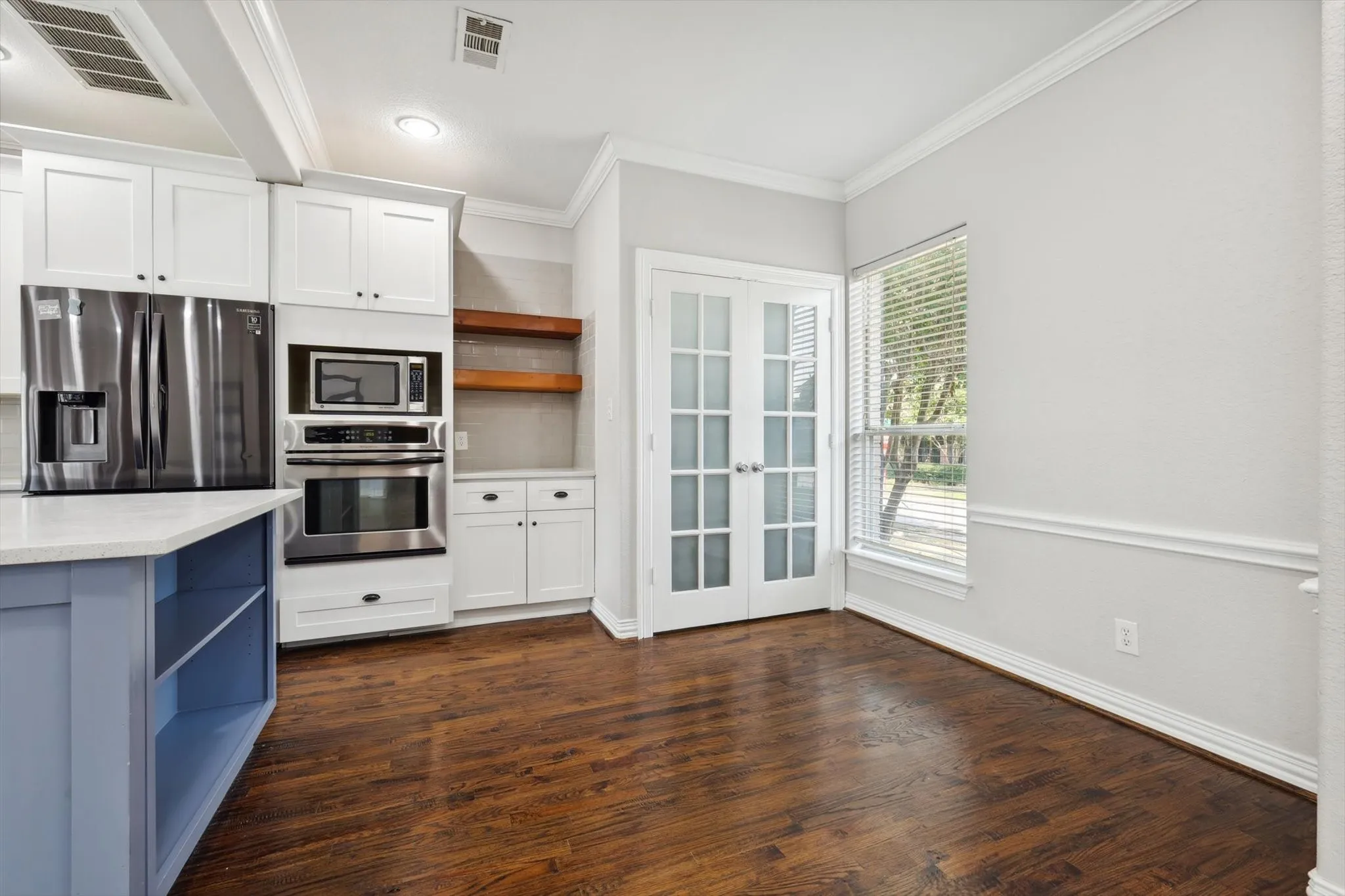 Single Family Residence For Rent in Collin County , 6043 Fieldstone Drive, Dallas, Texas 75252, 4 Bedroom, 3 Bathroom, 2 Garage spaces, 2,743 Sqft, built in 1996, mls#21333082, Real Estate Agent in Dallas, Homes For Rent in Collin county, Homes For Rent in Dallas, Realtor in Dallas Texas, Real Estate Brokerage Independent Realty Texas, Luminita Cordes Realtor