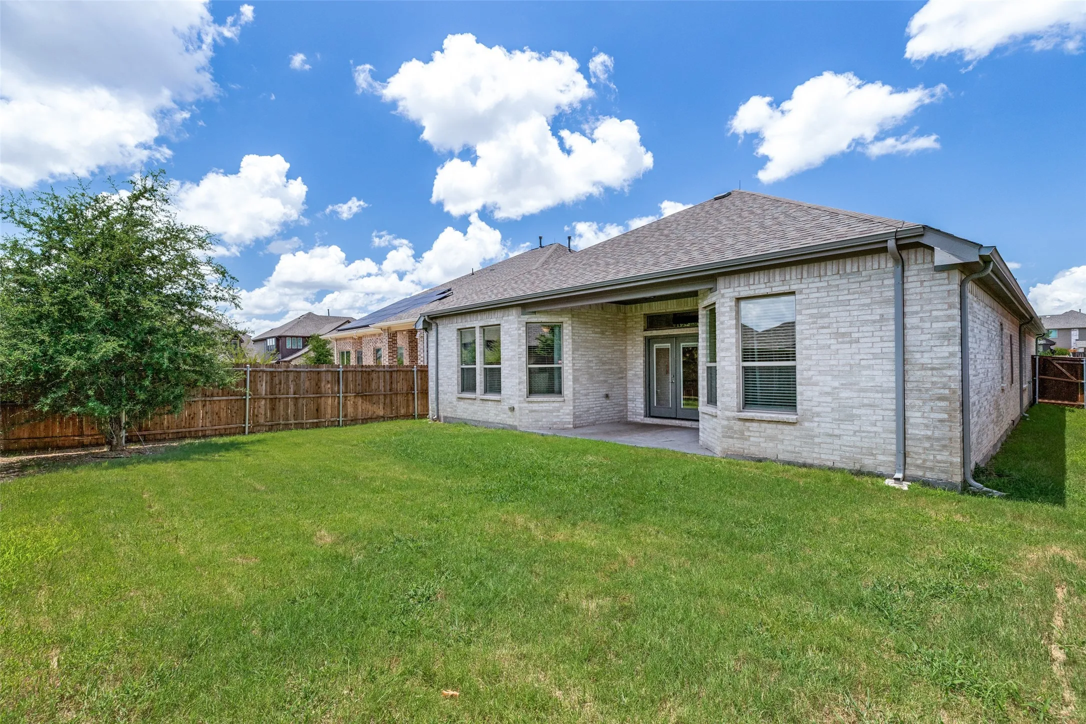 Single Family Residence For Sale in Collin County , 5304 Babcock Road, Mc Kinney, Texas 75071, 4 Bedroom, 3 Bathroom, 2 Garage spaces, 2,382 Sqft, built in 2022, mls#21329455, Real Estate Agent in Mc Kinney, Homes For Sale in Collin county, Homes For Sale in Mc Kinney, Realtor in Mc Kinney Texas, Real Estate Brokerage Independent Realty Texas, Luminita Cordes Realtor