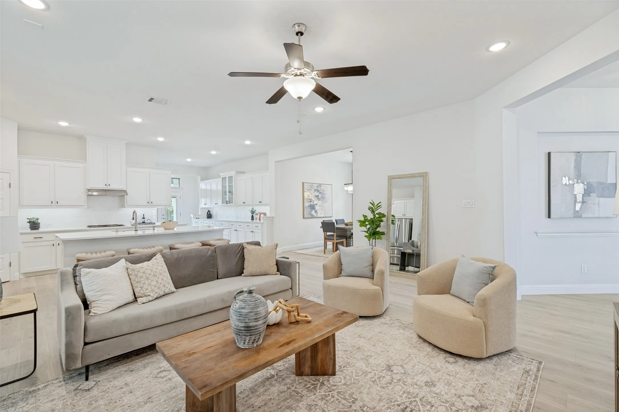 Single Family Residence For Sale in Collin County , 5304 Babcock Road, Mc Kinney, Texas 75071, 4 Bedroom, 3 Bathroom, 2 Garage spaces, 2,382 Sqft, built in 2022, mls#21329455, Real Estate Agent in Mc Kinney, Homes For Sale in Collin county, Homes For Sale in Mc Kinney, Realtor in Mc Kinney Texas, Real Estate Brokerage Independent Realty Texas, Luminita Cordes Realtor